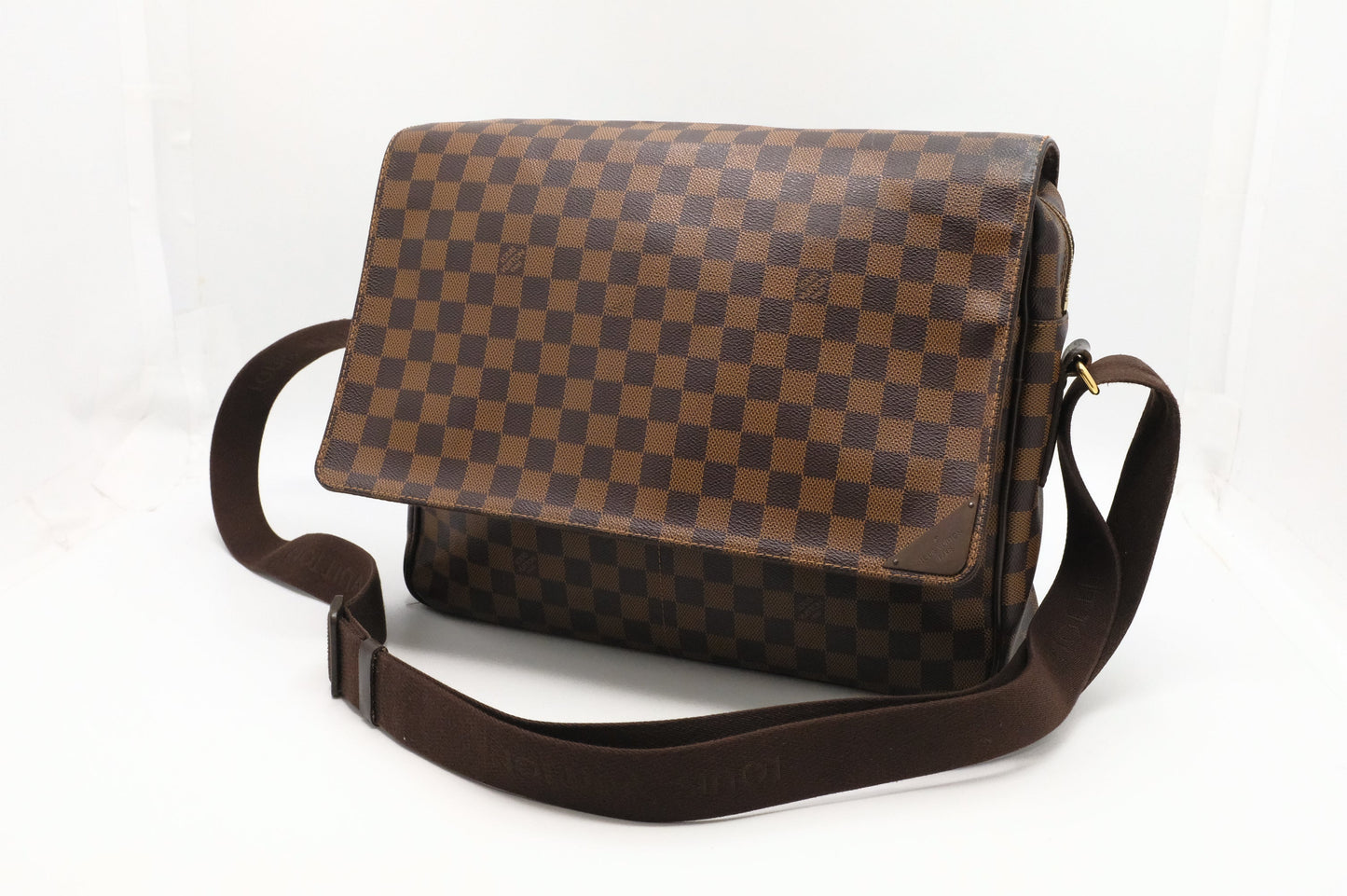 Louis Vuitton Shelton Ebene GM Canvas Damier Handbag