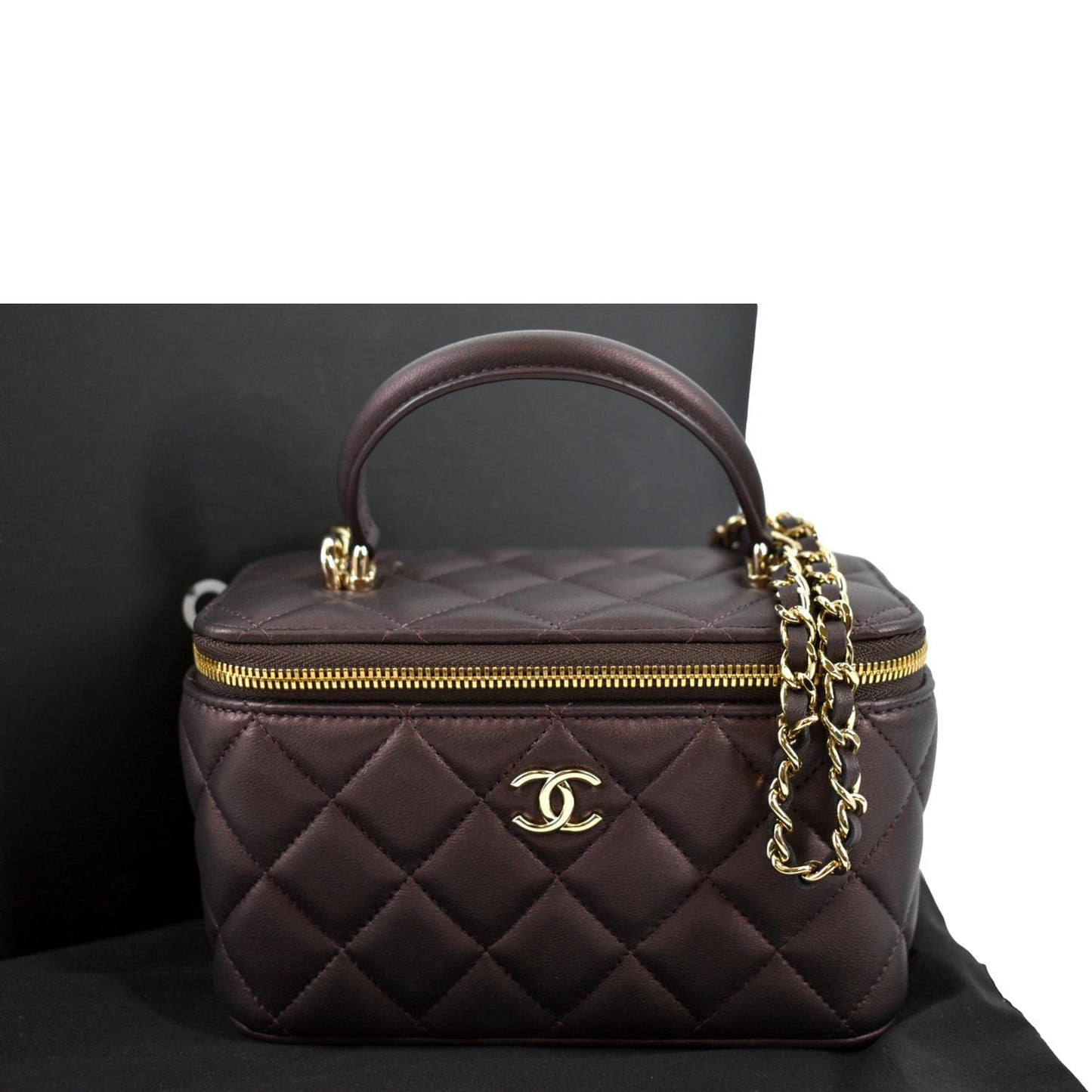 Chanel Vanity Quilted Maroon Leather Travel Bag