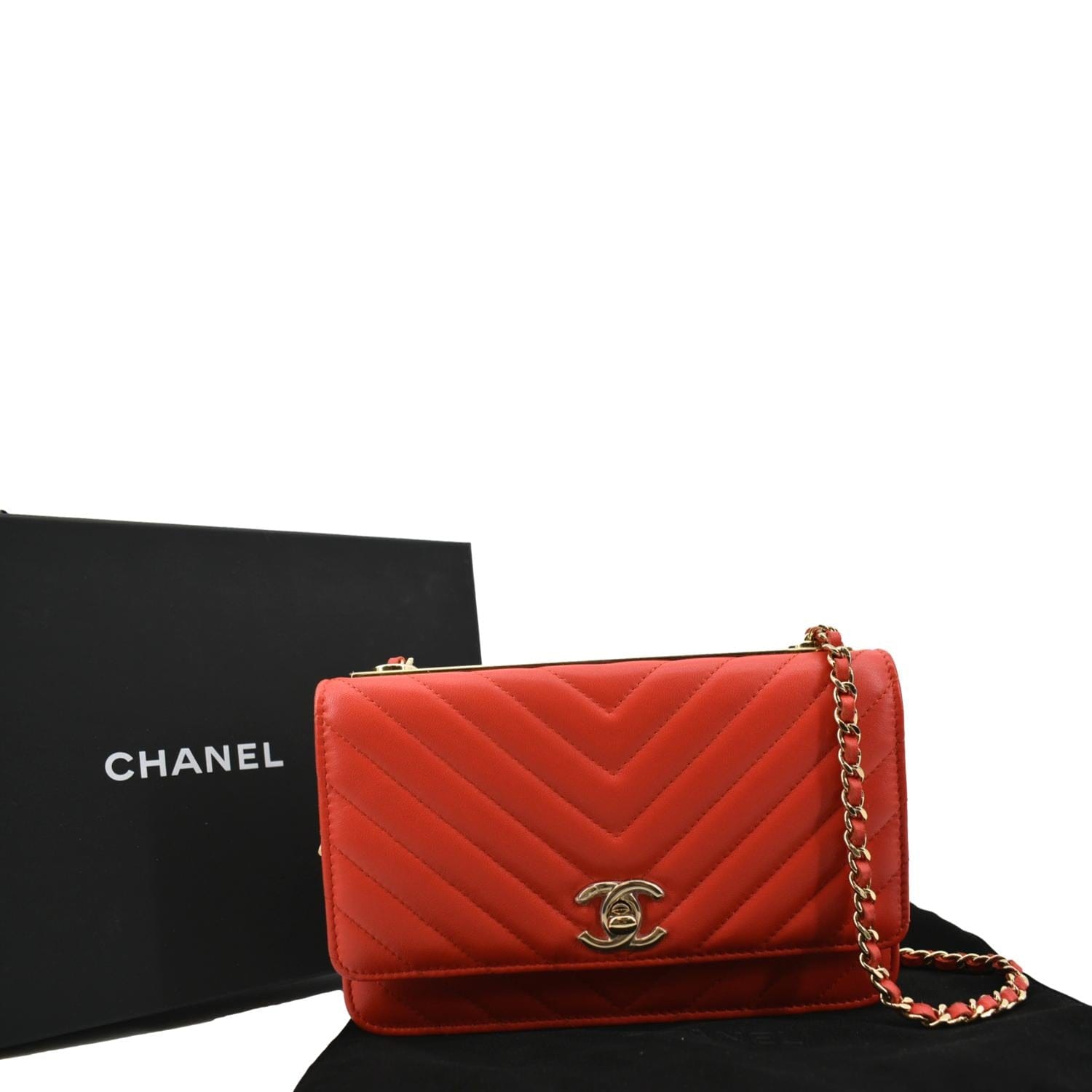 Chanel Trendy CC Woc Leather Lambskin Red Travel Bag