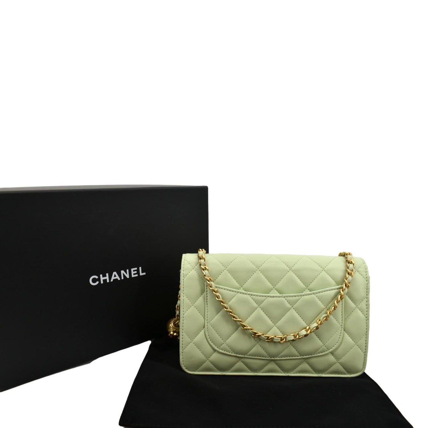 Chanel CC Pearl Crush On Light Leather Lambskin Green Wallet Case