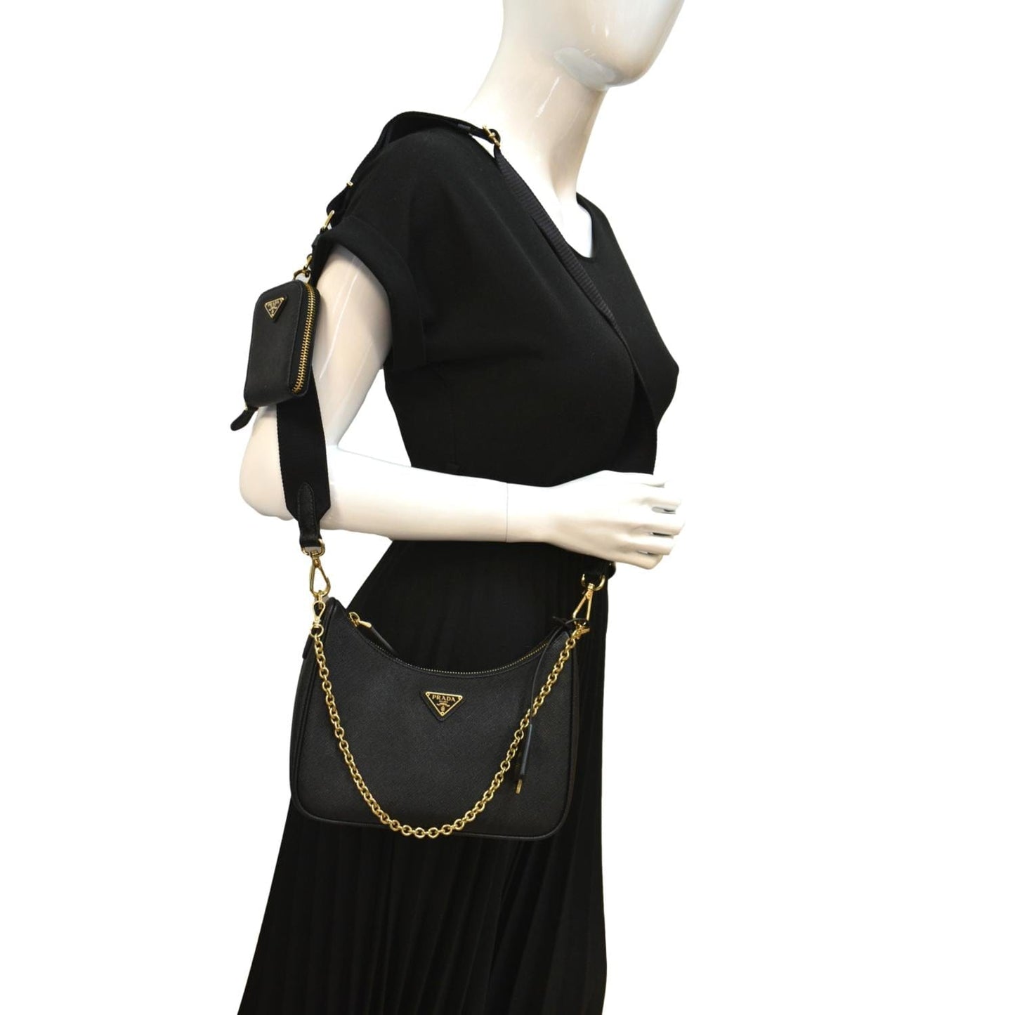 Prada Re Edition Shoulder Bag Leather Saffiano Black Edition 2005 Saffiano