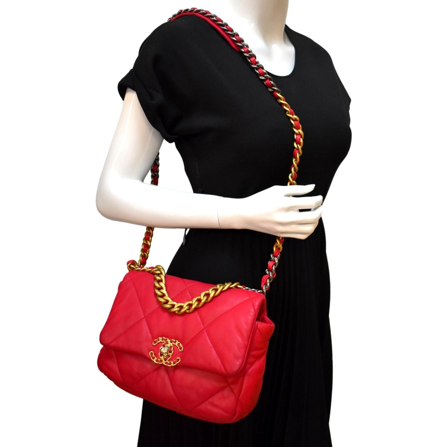 Chanel 19 Quilted Flap Leather Lambskin Red Travel Bag