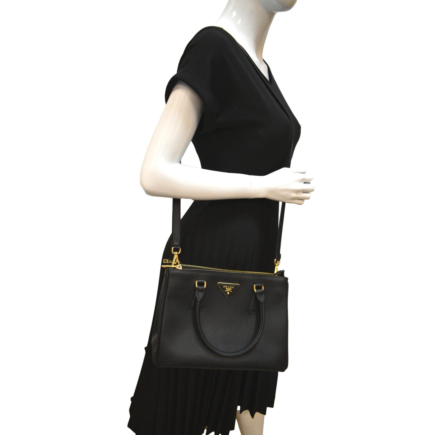 Saffiano Double Zip Tote Shoulder Bag Leather Black