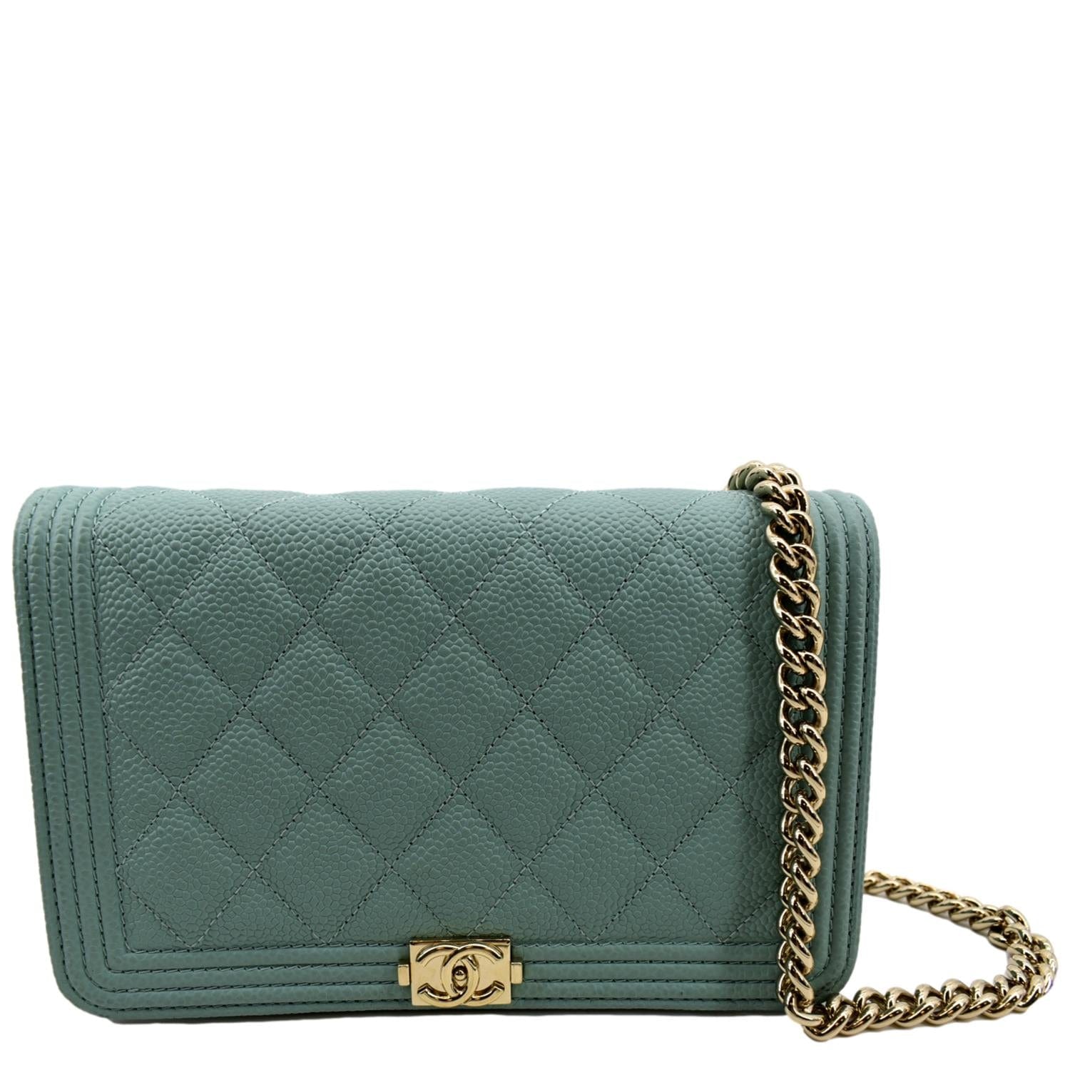 Chanel Boy Woc Caviar On Light Leather Green Wallet Case