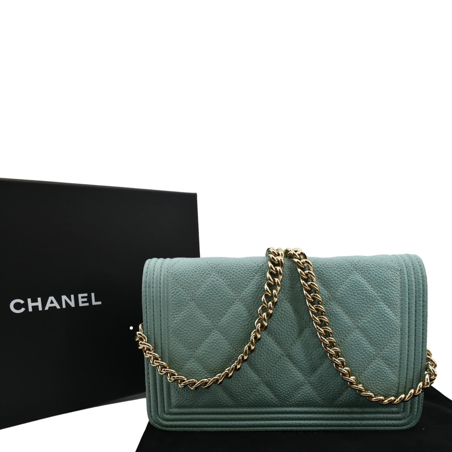 Chanel Boy Woc Caviar On Light Leather Green Wallet Case