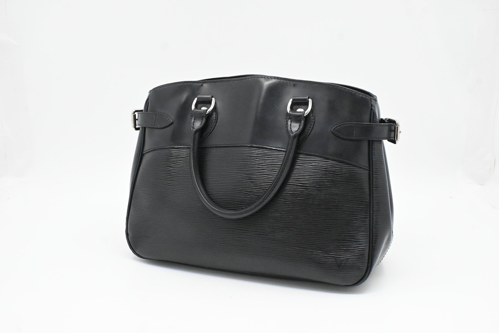 Louis Vuitton Passy Epi Leather Black Handbag