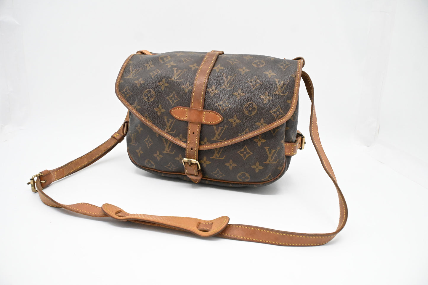 Louis Vuitton Saumur 30 Monogram Canvas Handbag Canvas 4
