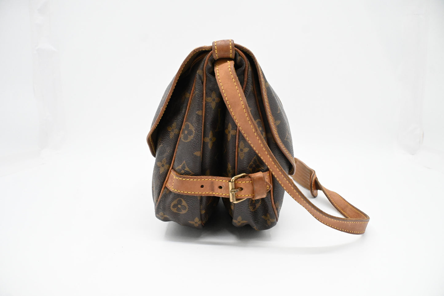 Louis Vuitton Saumur 30 Monogram Canvas Handbag Canvas 4