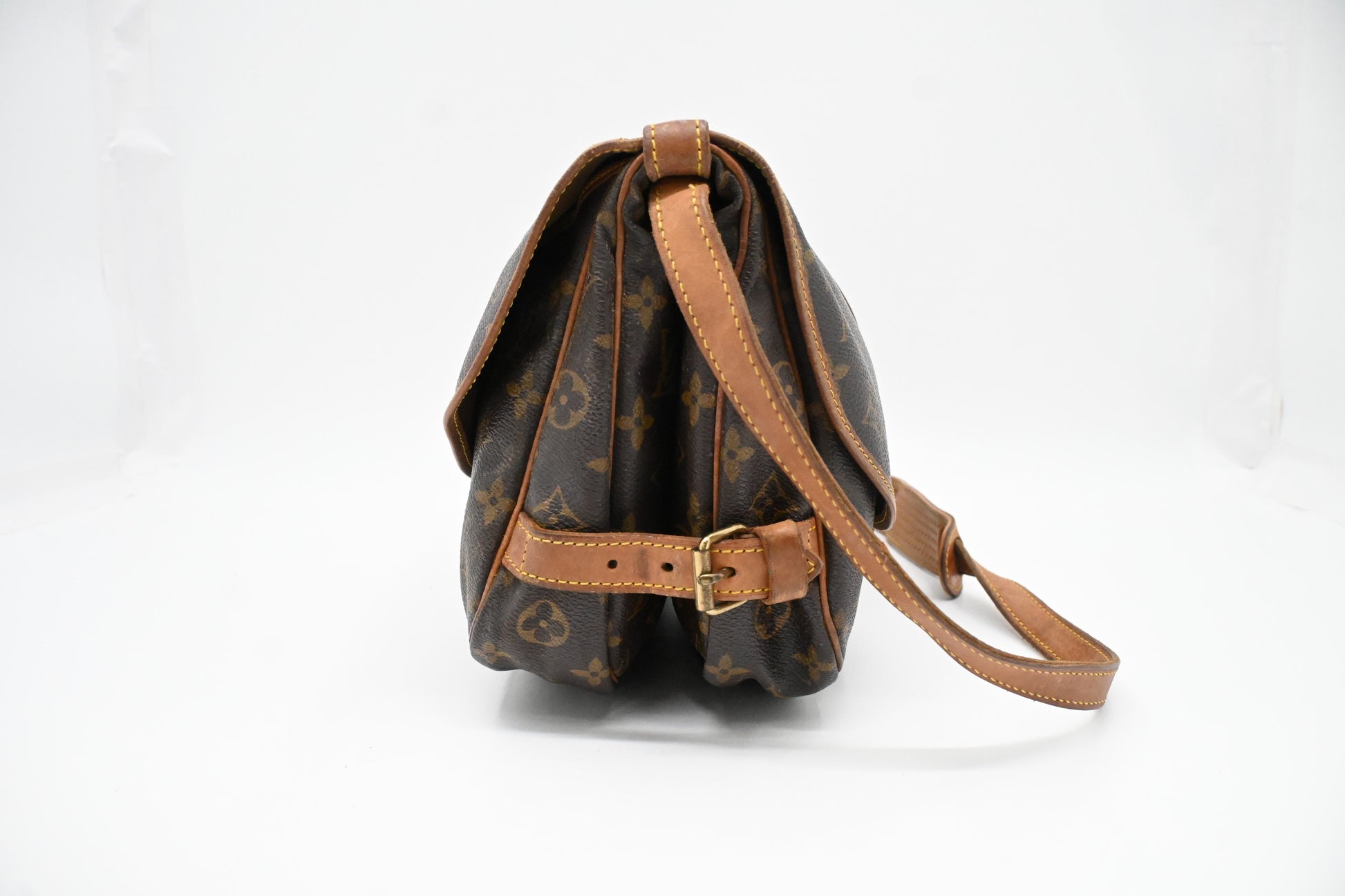 Louis Vuitton Saumur 30 Monogram Canvas Handbag Canvas 4