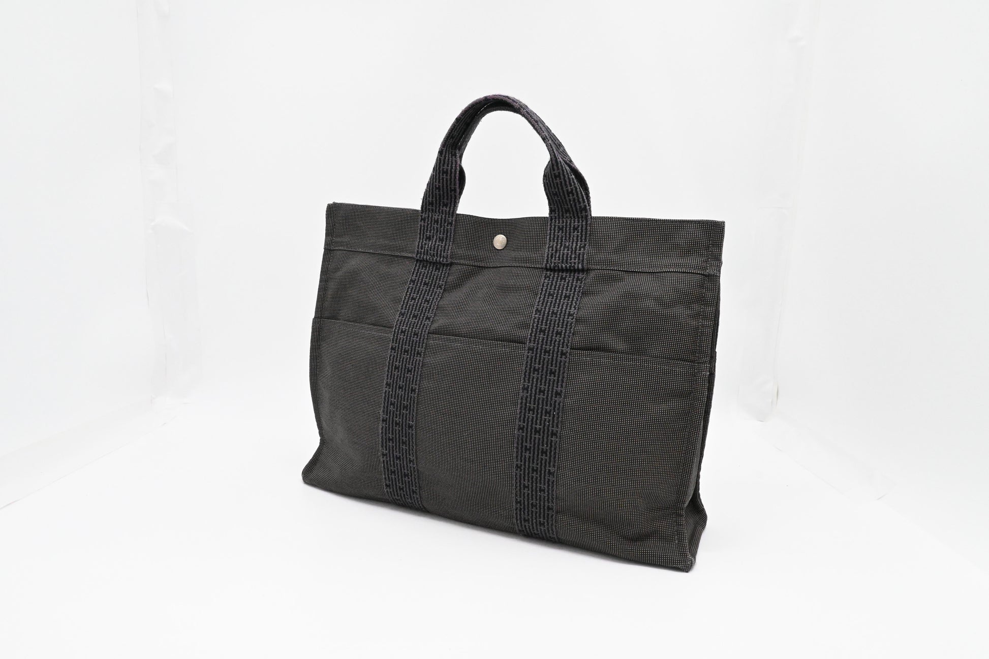 Hermes Herline Fourre Tout Gm In Grey Handbag Canvas Travel Bag