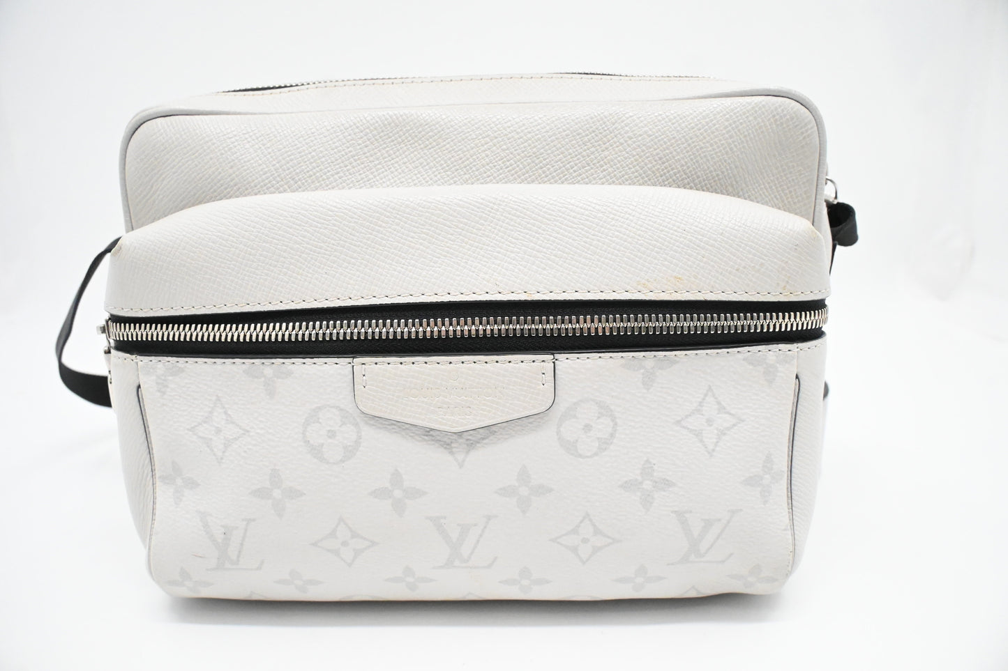 Louis Vuitton Outdoor Messenger Taigarama Antarctica Monogram Canvas Crossbody Bag
