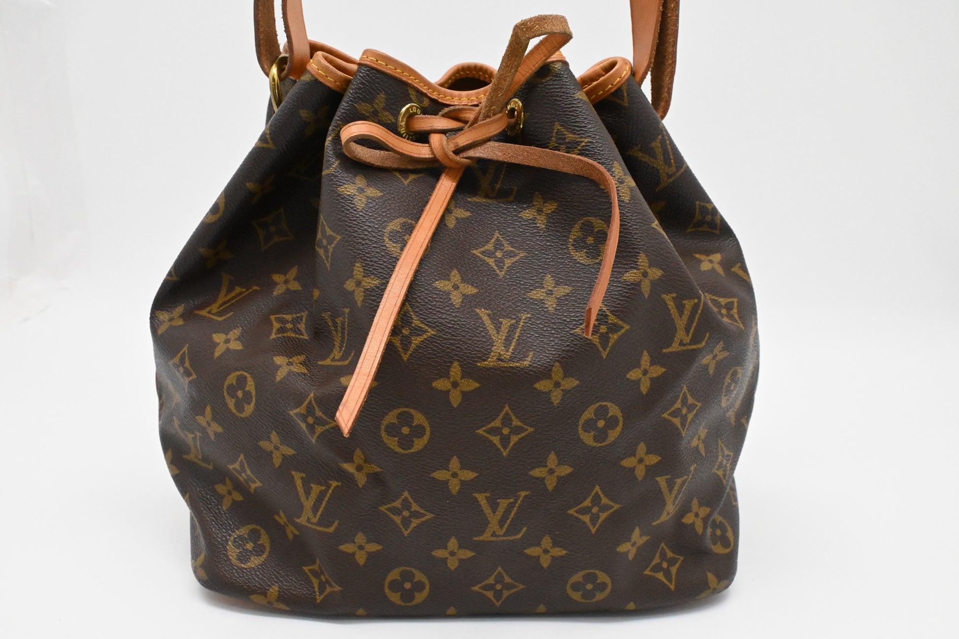 Louis Vuitton Petit Noe Monogram Canvas Handbag Monogram Canvas