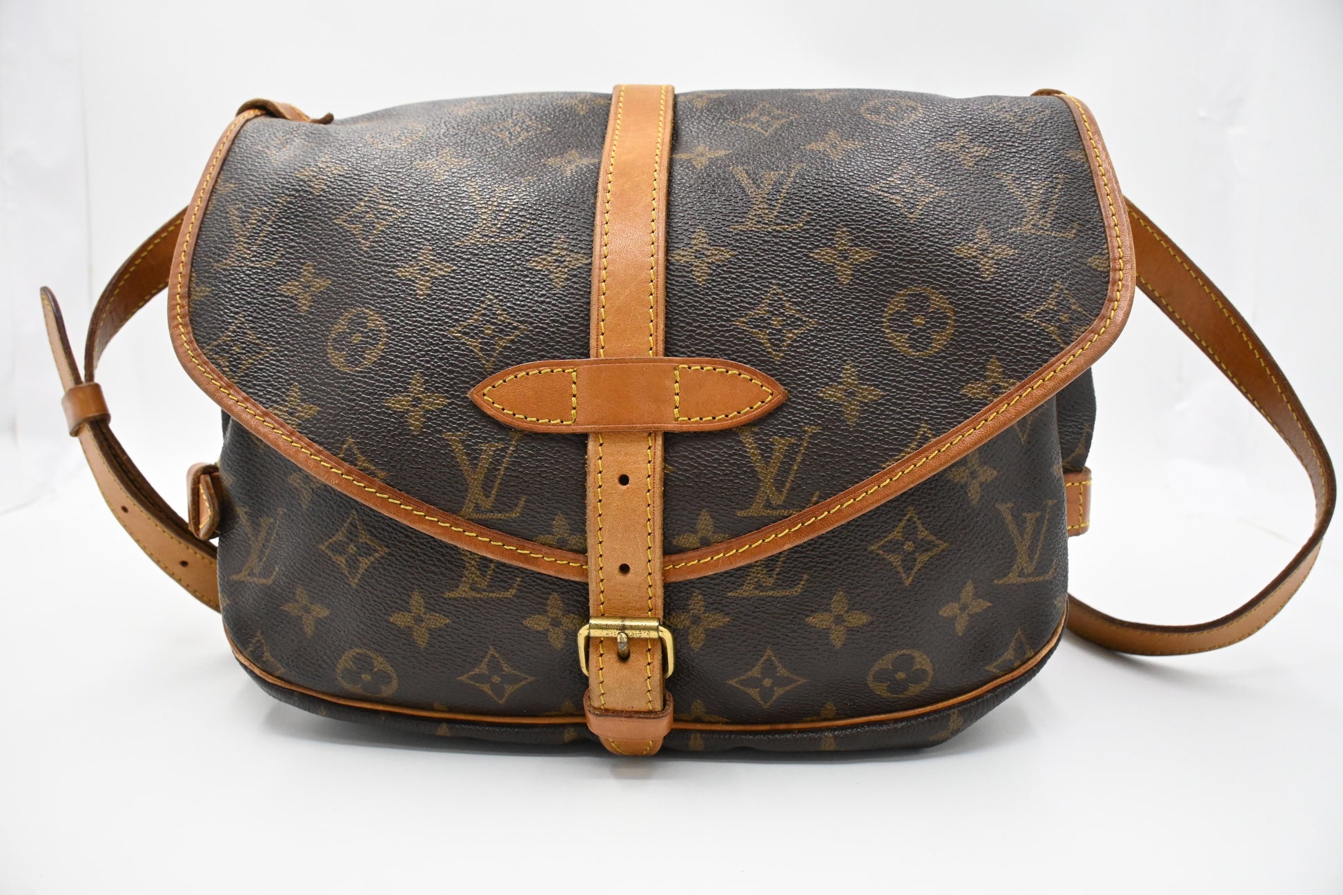 Louis Vuitton Saumur 30 Monogram Canvas Handbag Canvas 3