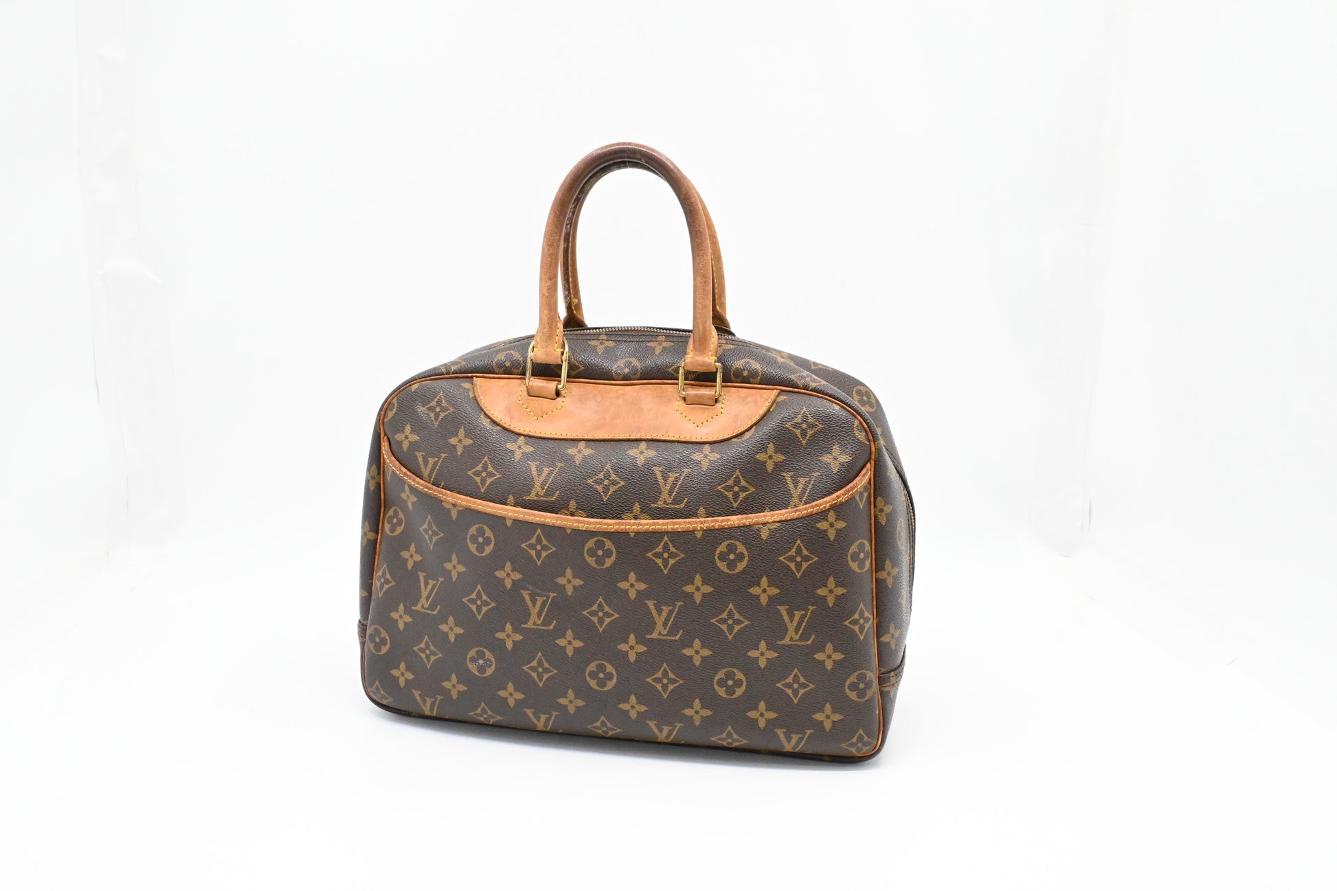 Louis Vuitton Deauville Monogram Canvas Handbag Canvas 4