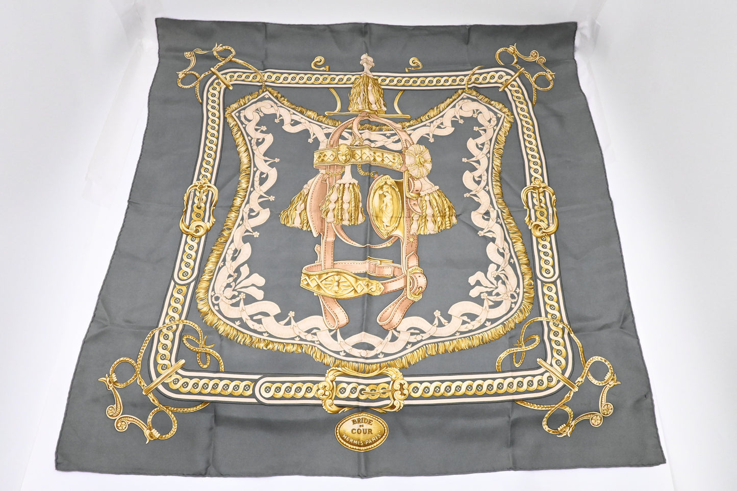 Hermes 'Bride De Cour' Carre In Gray Silk Travel Bag