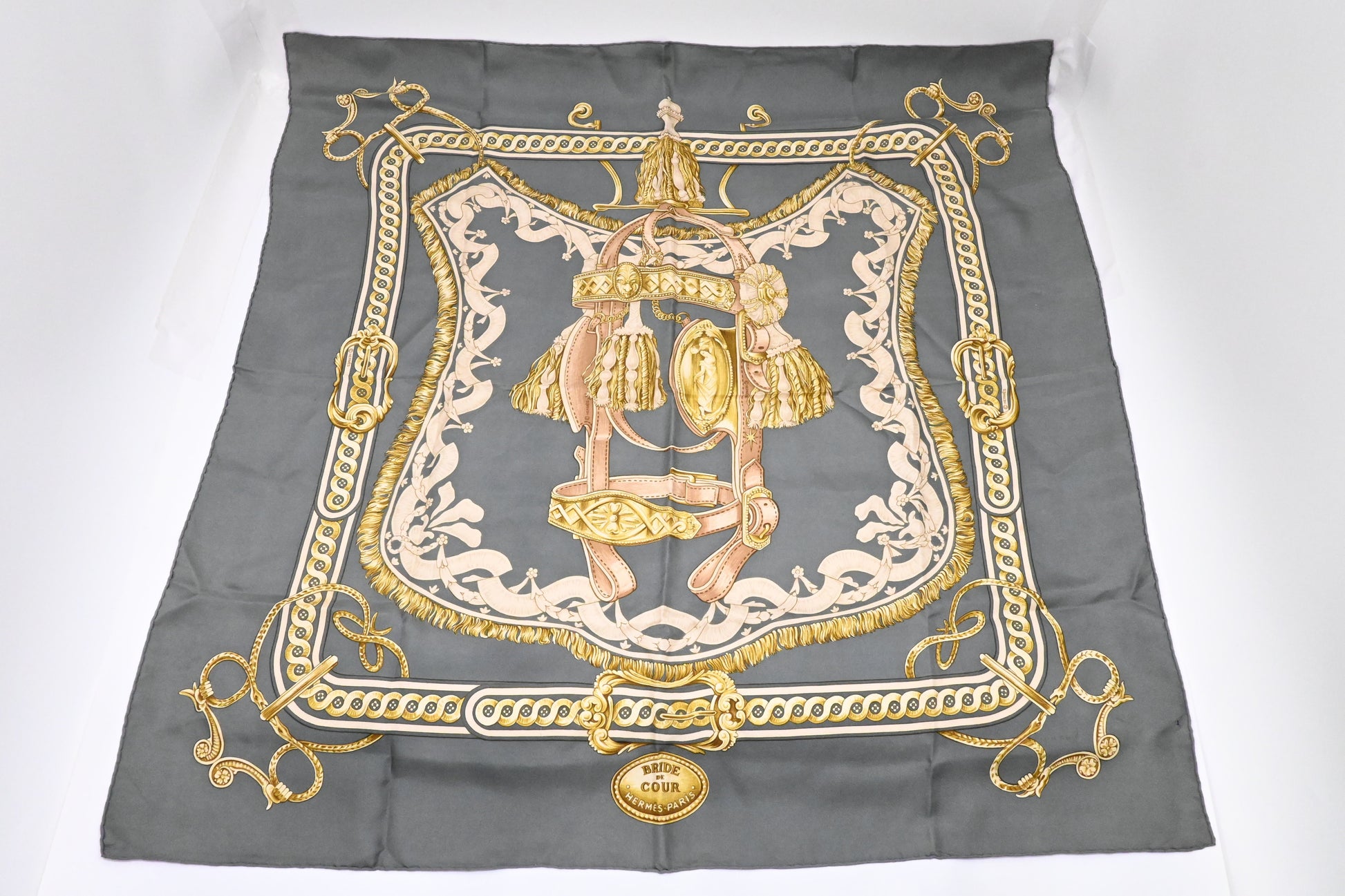 Hermes 'Bride De Cour' Carre In Gray Silk Travel Bag