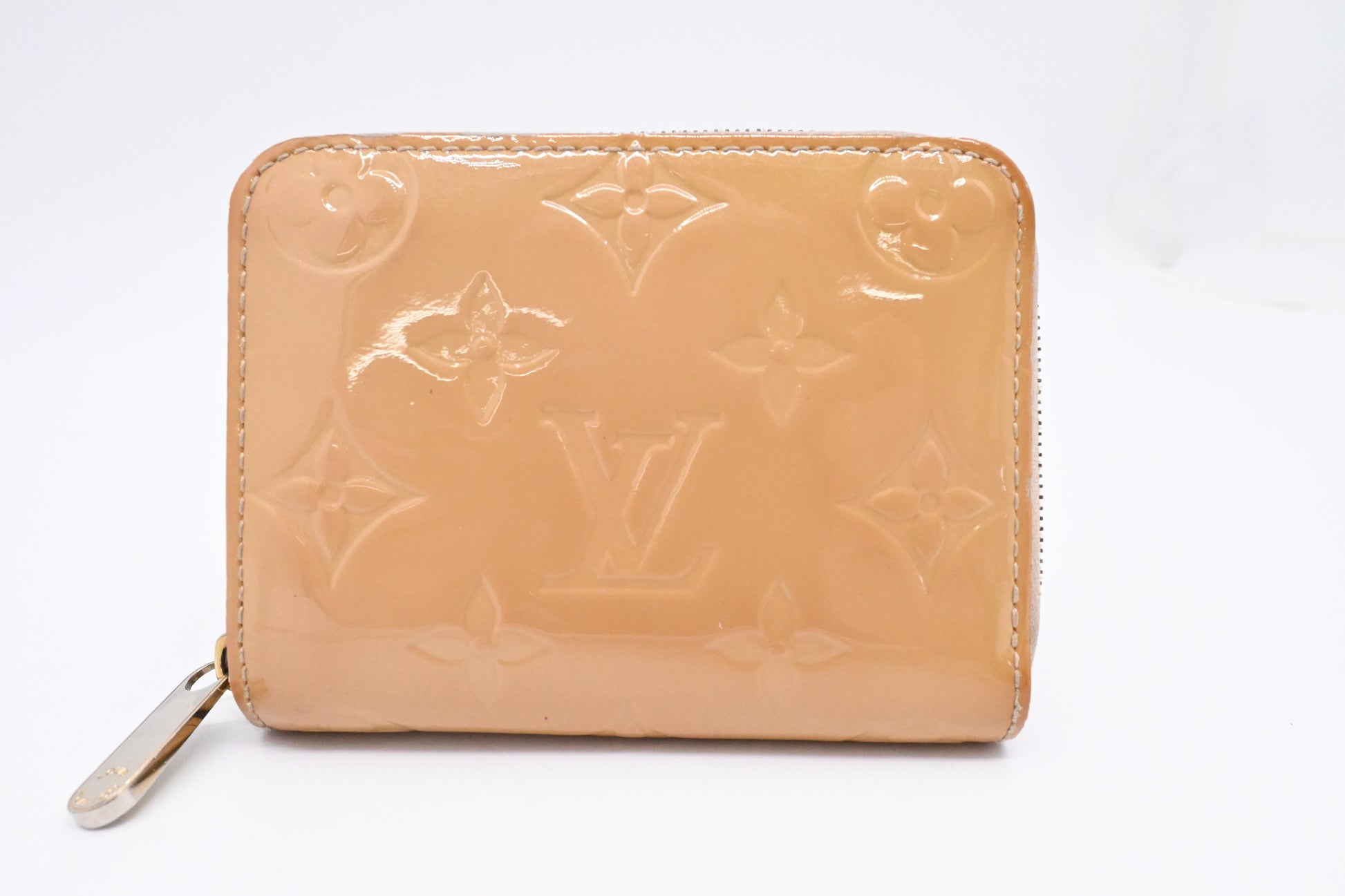 Louis Vuitton Zippy Compact Vernis Leather Beige Wallet Case