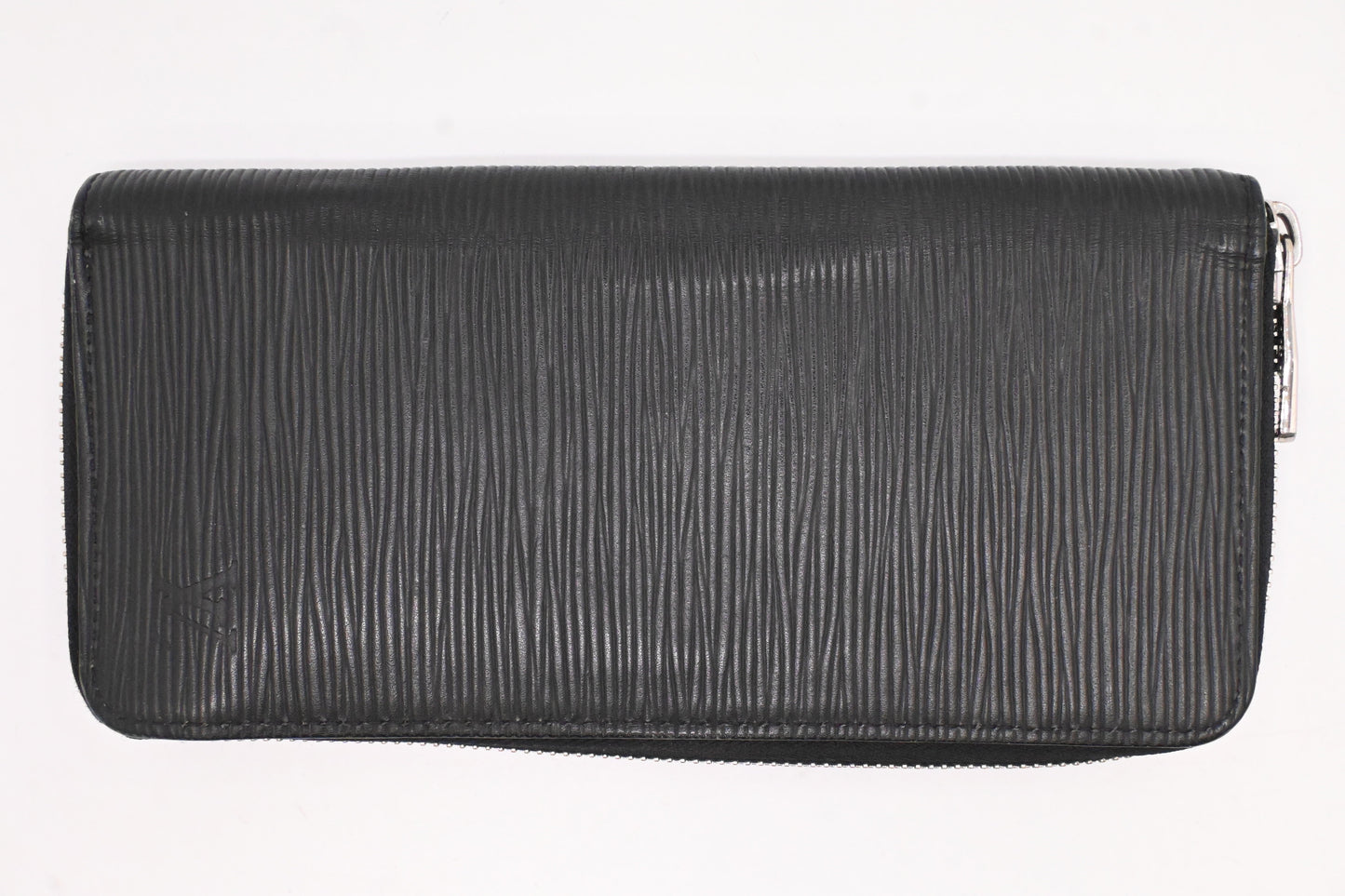 Louis Vuitton Vertical Zippy Black Leather Epi Wallet Case
