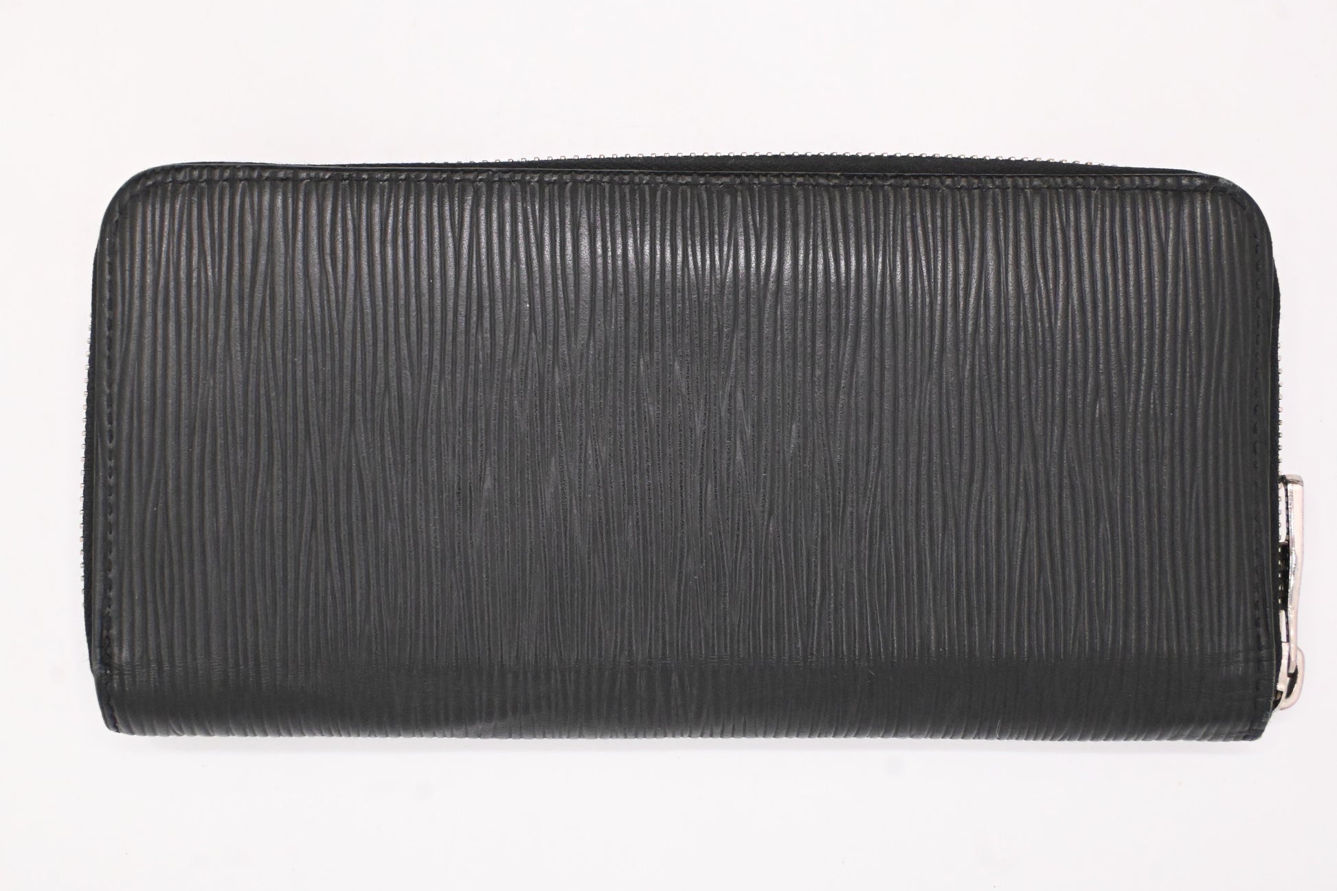Louis Vuitton Vertical Zippy Black Leather Epi Wallet Case