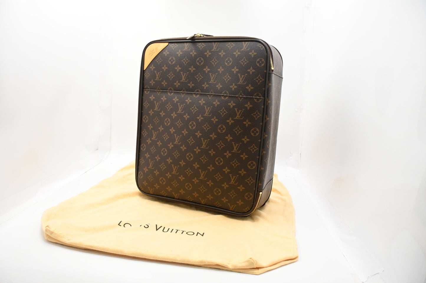 Louis Vuitton Pegase 45 Monogram Canvas Handbag