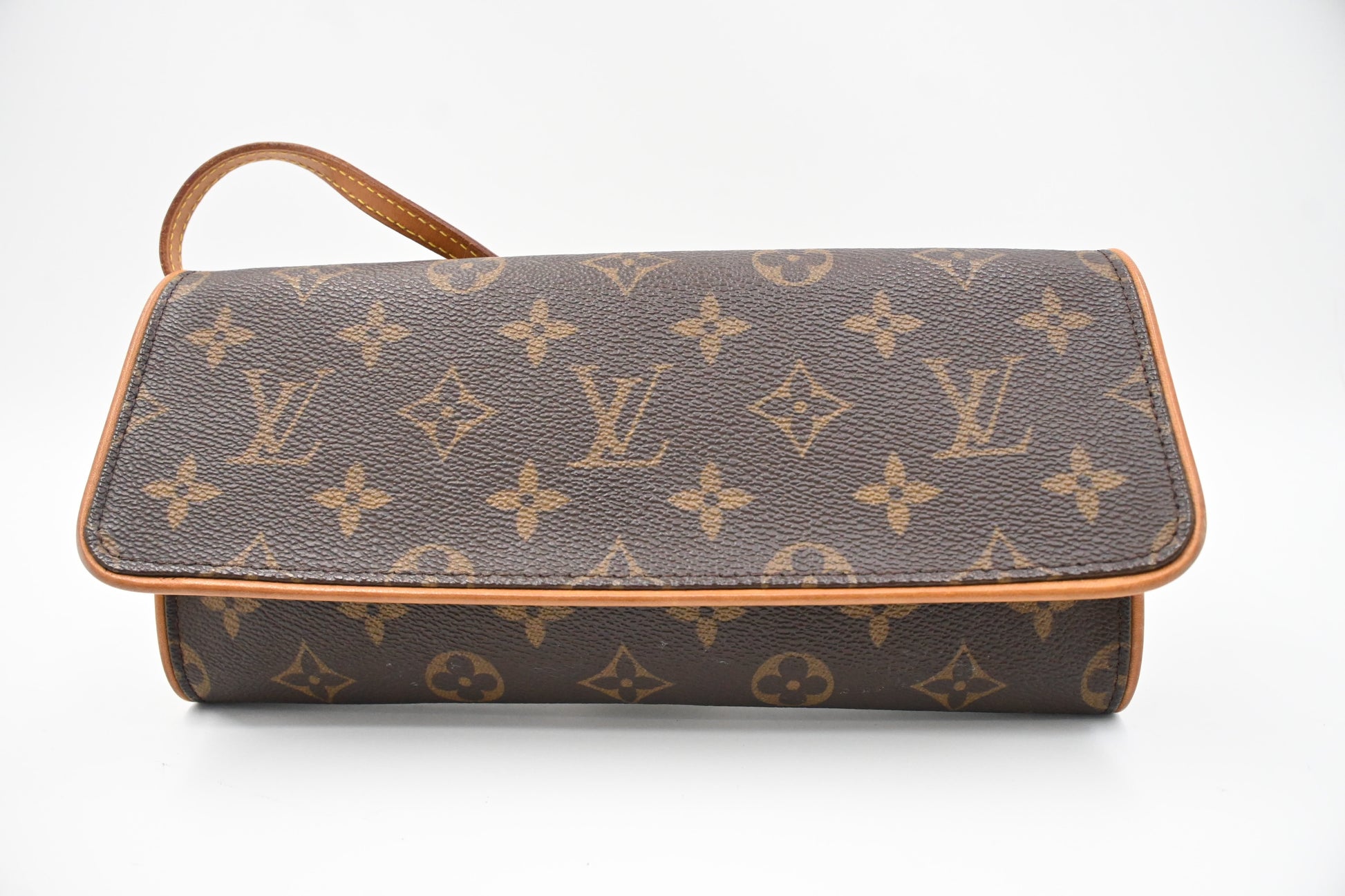 Louis Vuitton Pochette Twin GM Monogram Canvas Clutch Bag 3