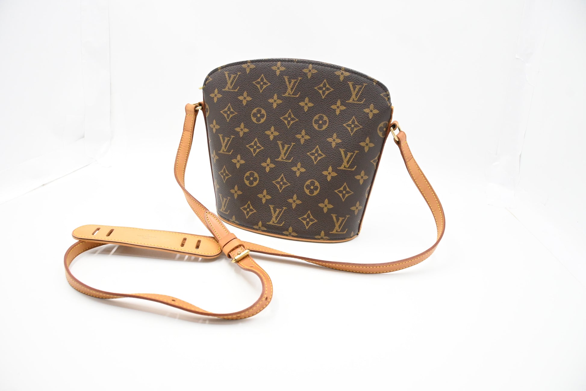 Louis Vuitton Drouot Monogram Canvas Handbag Canvas 8