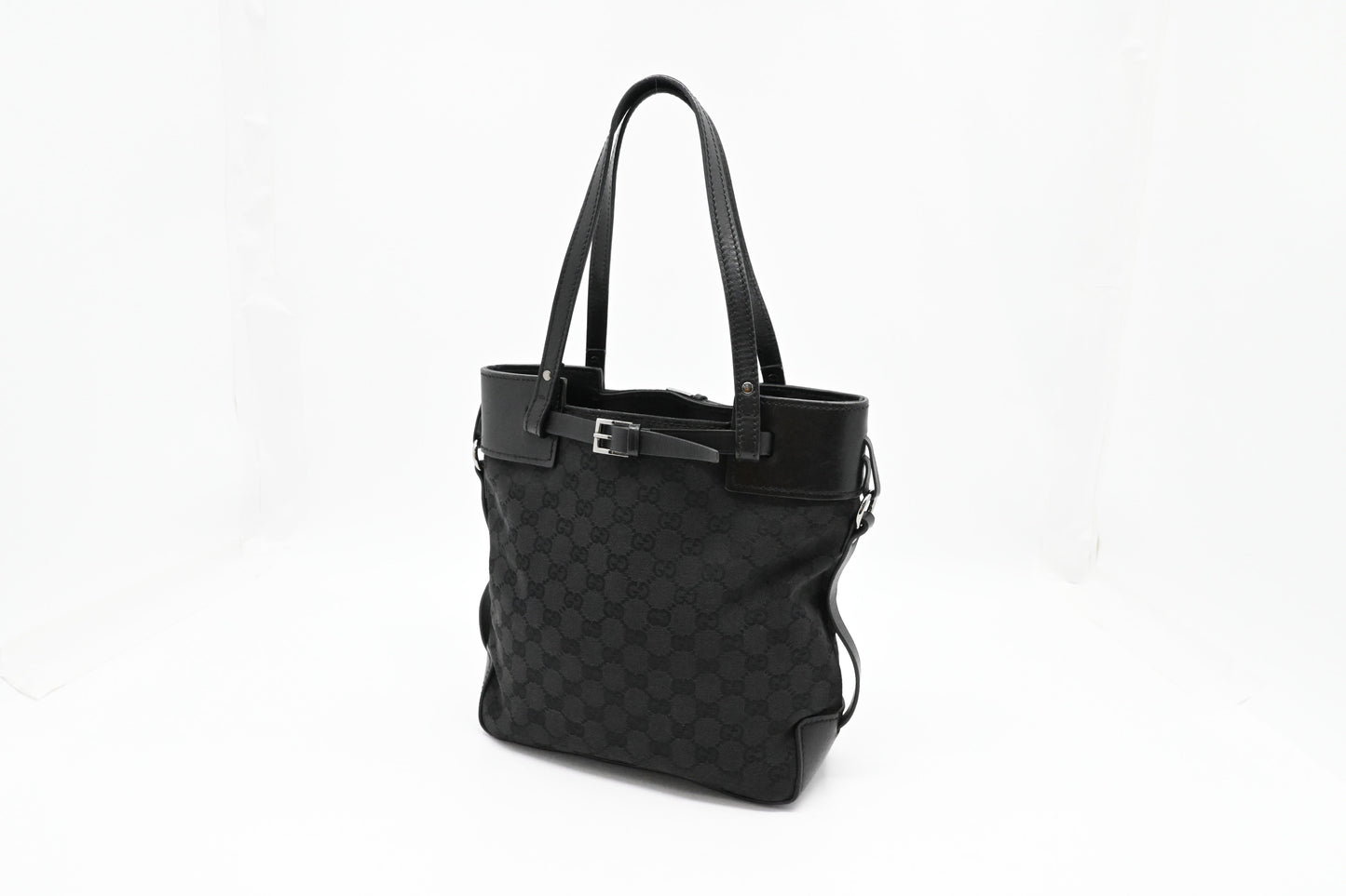 Gucci GG Canvas Black Shoulder Bag Canvas 3