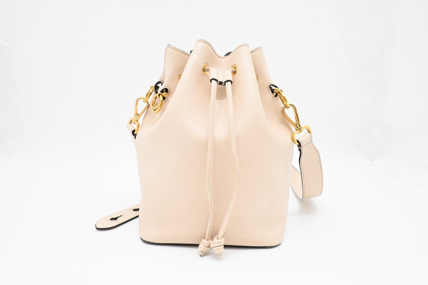 Fendi Mon Tresor Shoulder Bag In Leather Cream