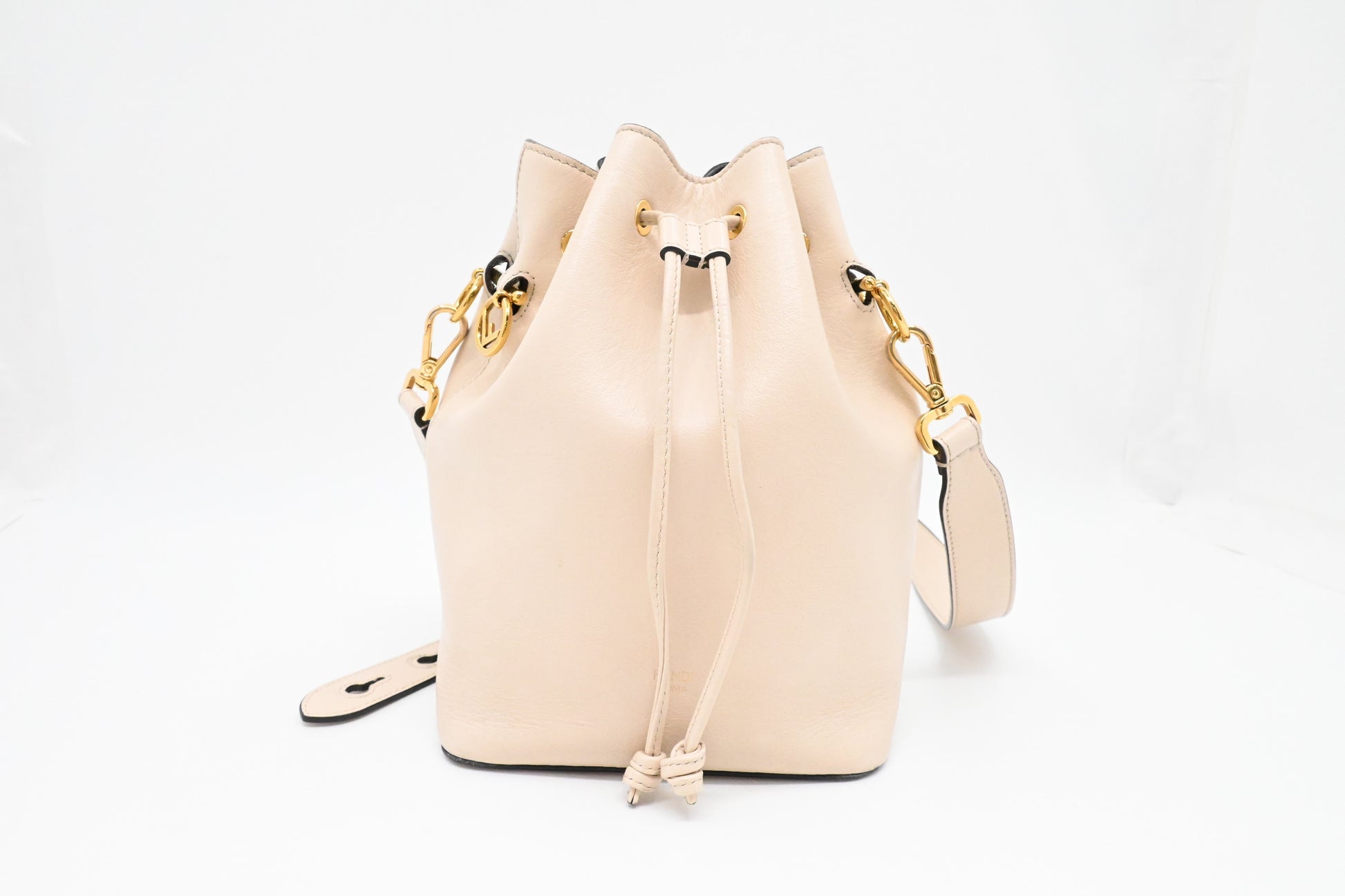 Fendi Mon Tresor Shoulder Bag In Leather Cream