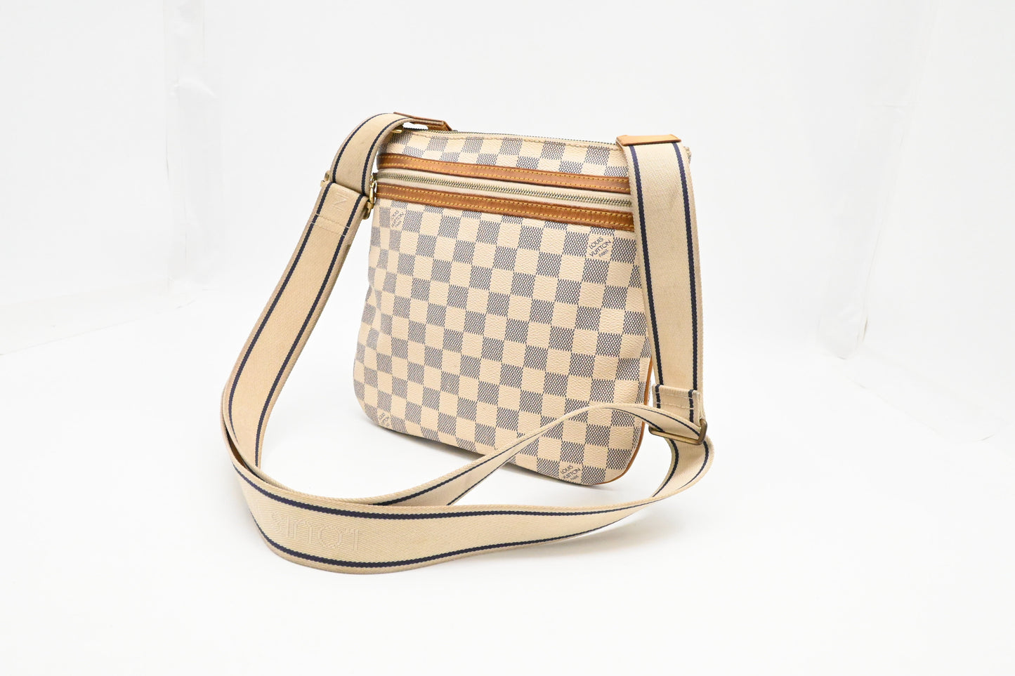 Louis Vuitton Pochette Bosphore Azur Damier Canvas Clutch Bag Canvas 2