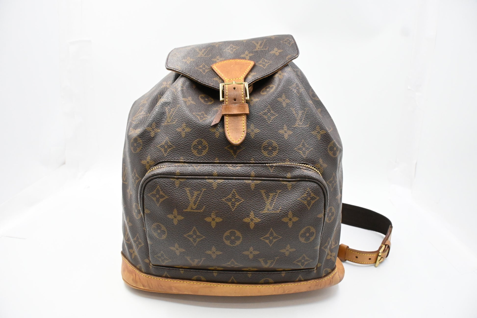 Louis Vuitton Montsouris GM Monogram Canvas Handbag Canvas 6