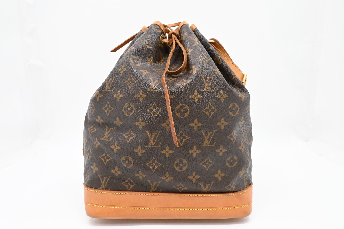 Louis Vuitton Noe Monogram Canvas Handbag Canvas 9