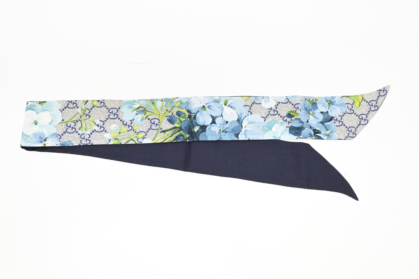 Gucci Twilly GG Blooms Silk Blue Scarf