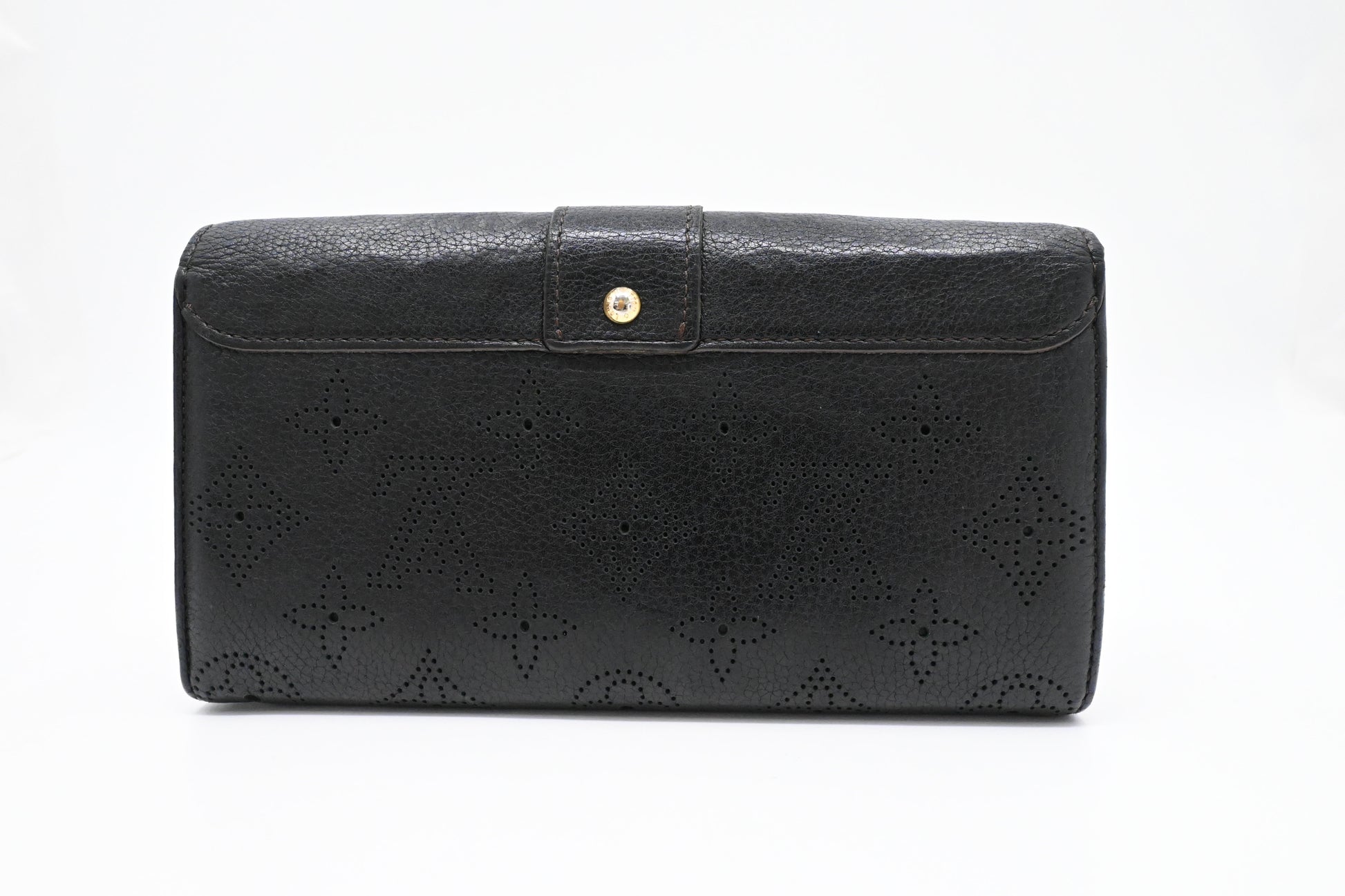 Louis Vuitton Iris Mahina Leather Black Wallet Case