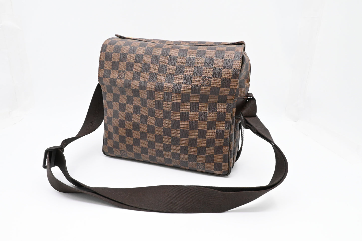Louis Vuitton Naviglio Ebene Damier Canvas Handbag Canvas 2