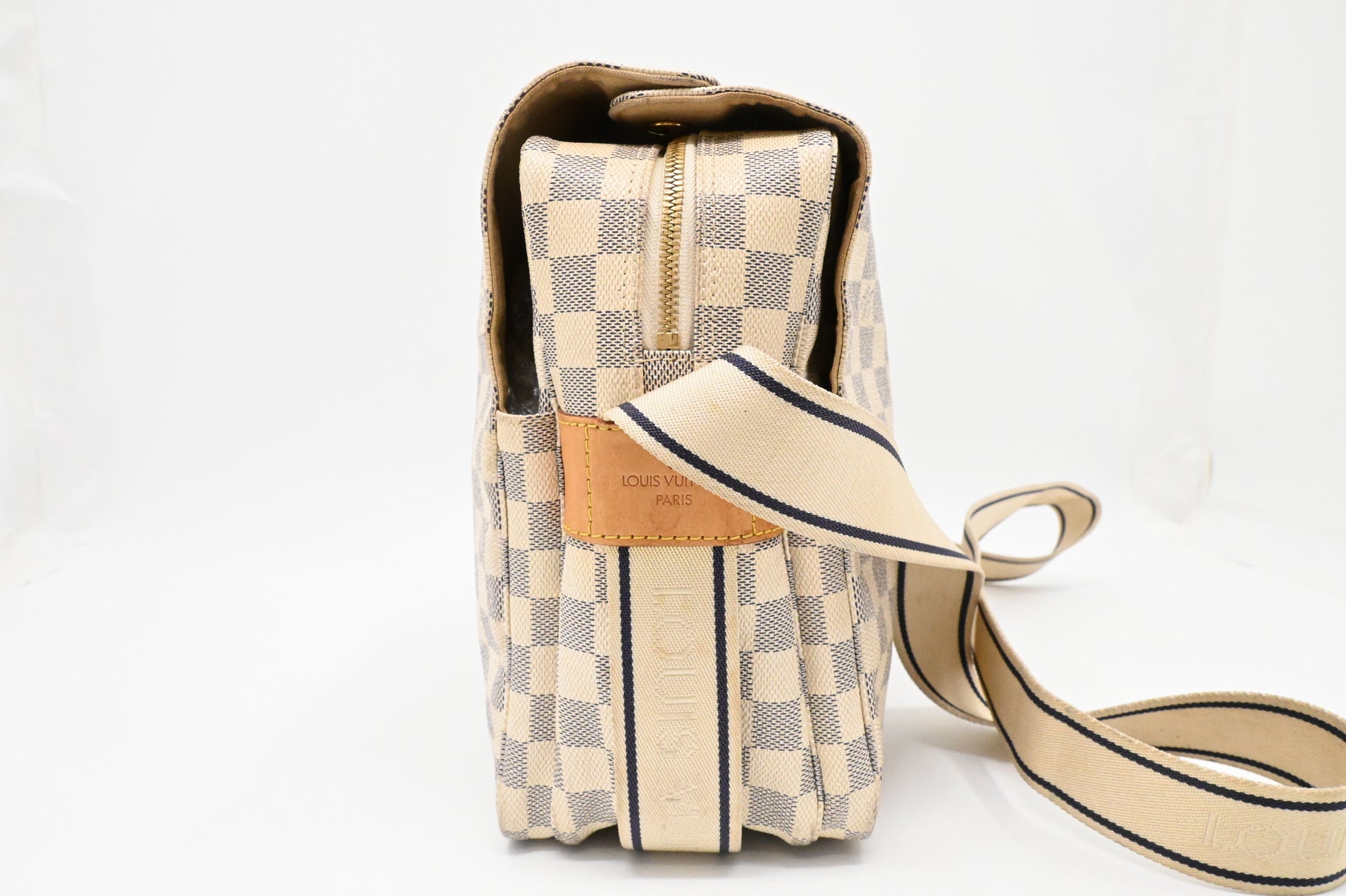 Louis Vuitton Naviglio Azur Damier Canvas Handbag Canvas 6