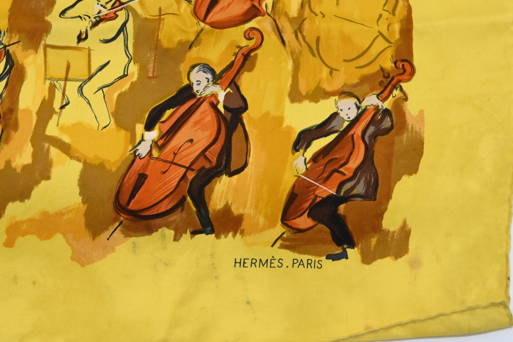 Hermes 'Concerto' Carre In Yellow Silk Handbag Travel Bag