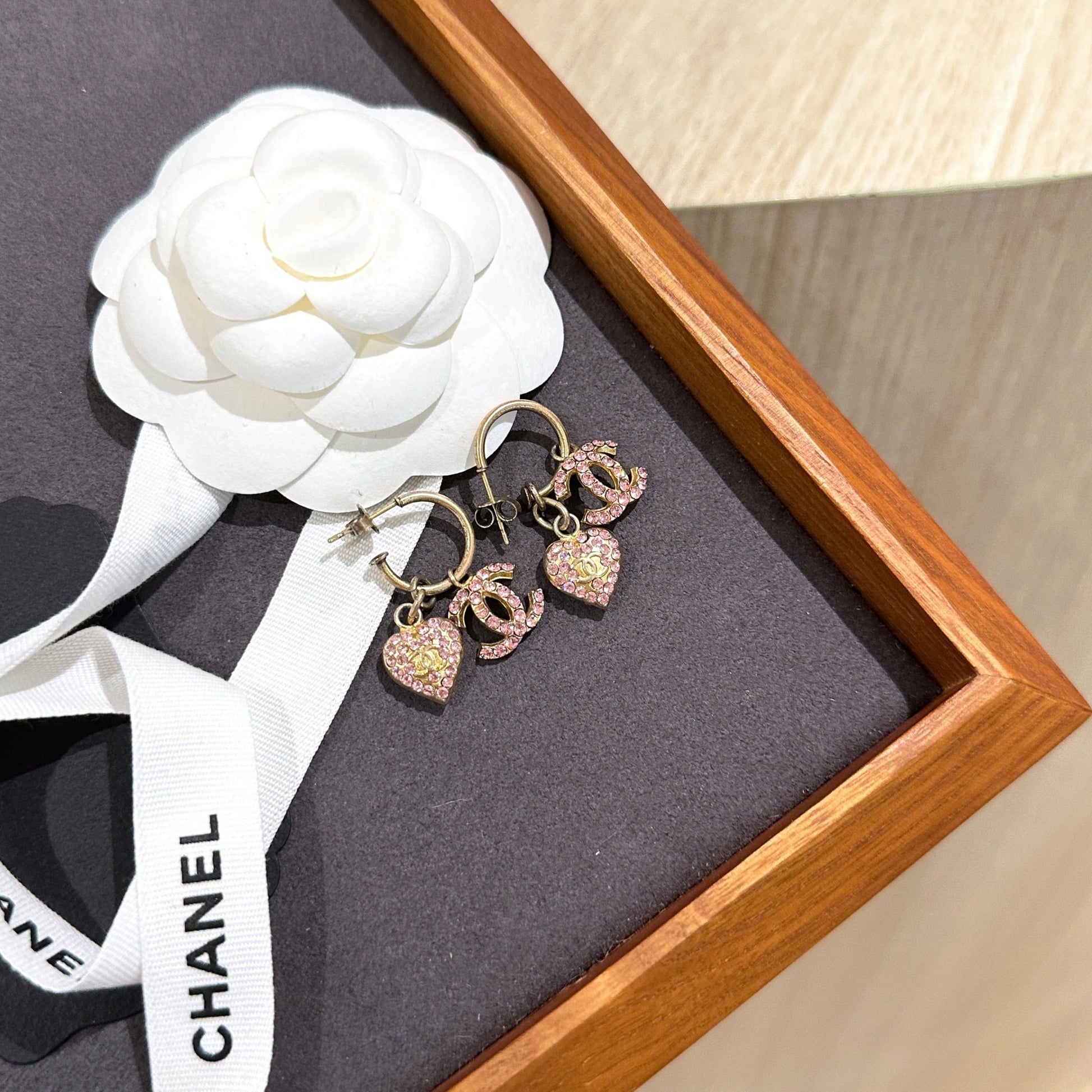 Chanel   earrings