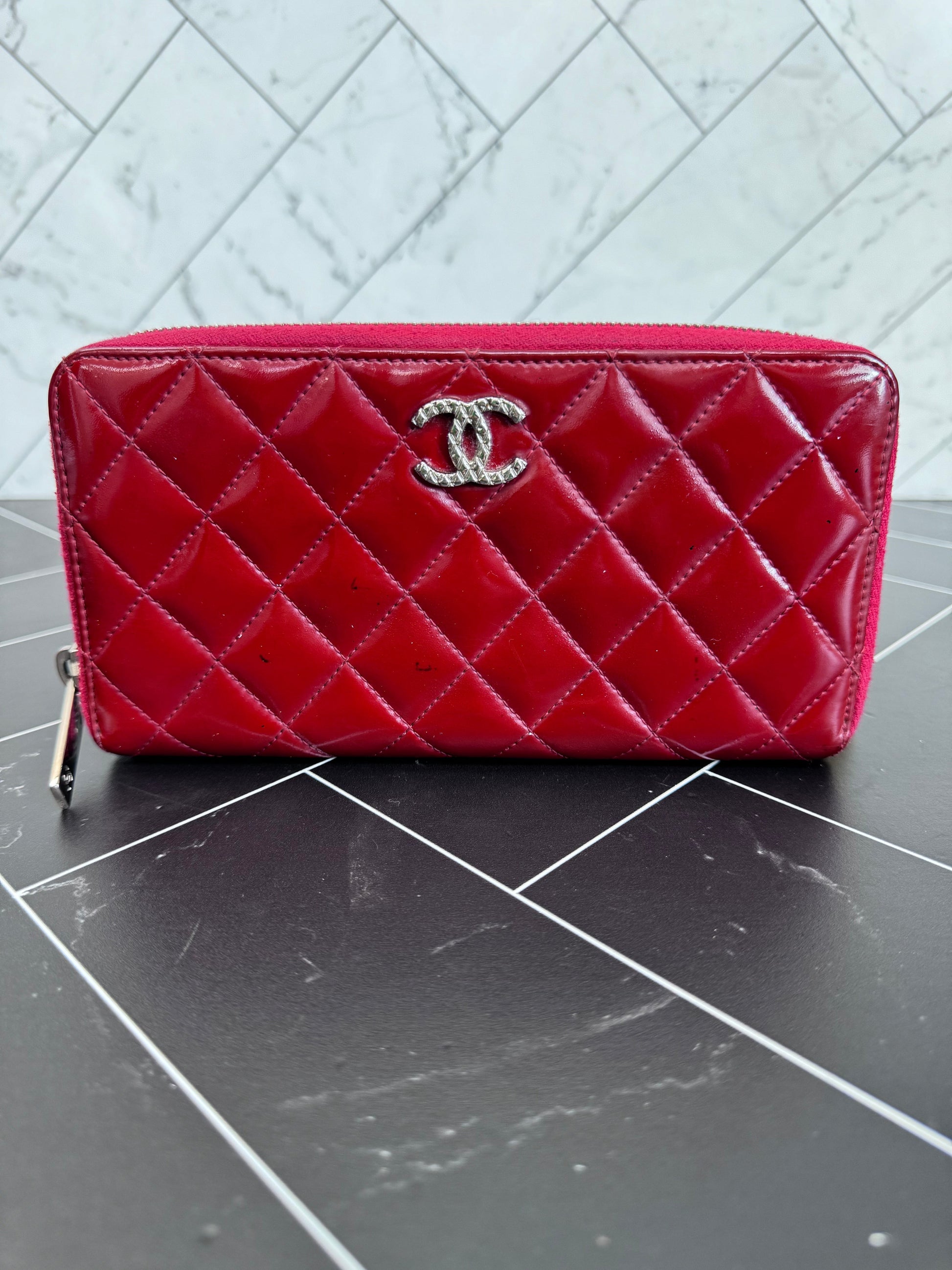 Chanel Fuchsia Patent Leather Quilted Zippy Wallet