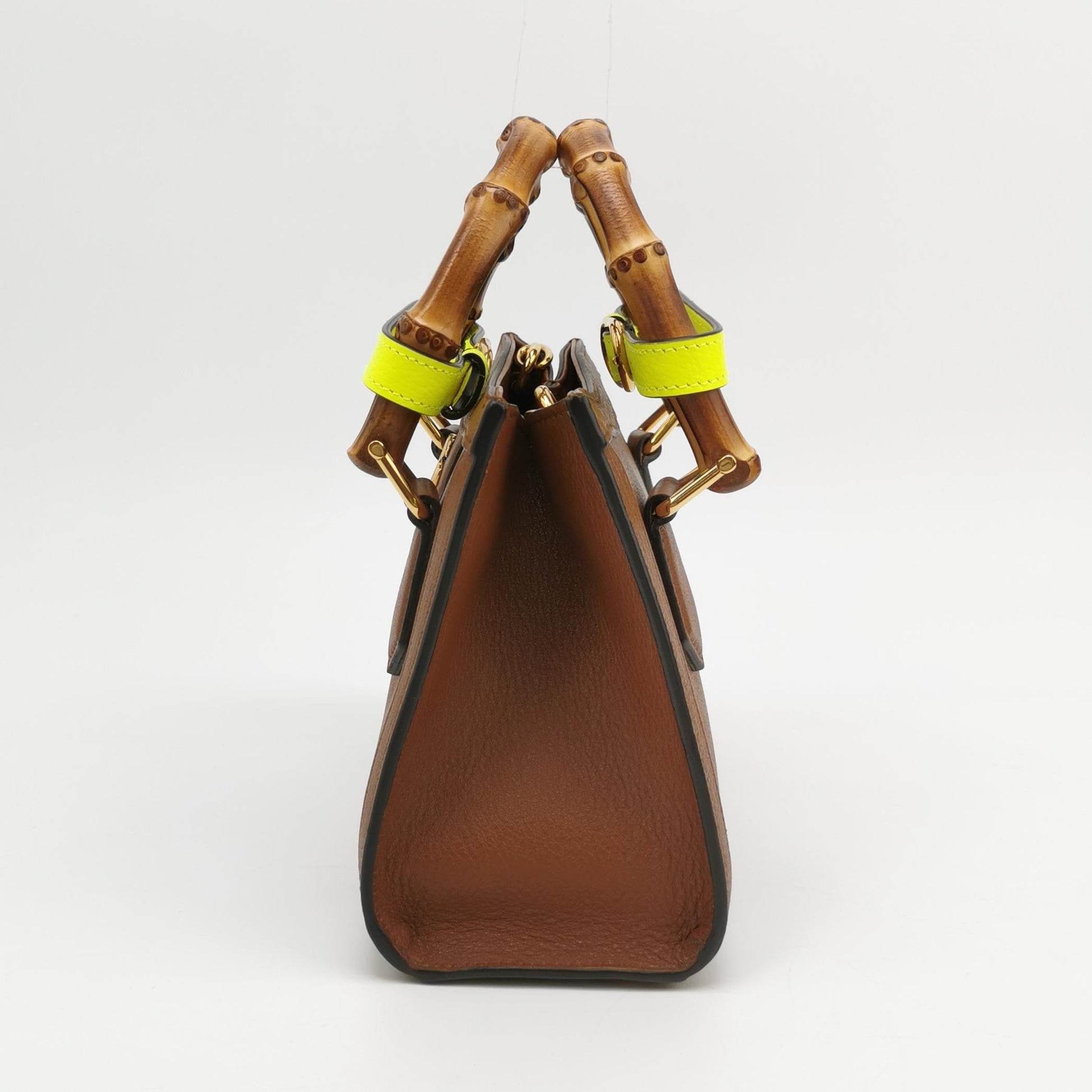 Gucci Diana Bamboo Handle Strap Leather Brown Tan Mini Travel Bag
