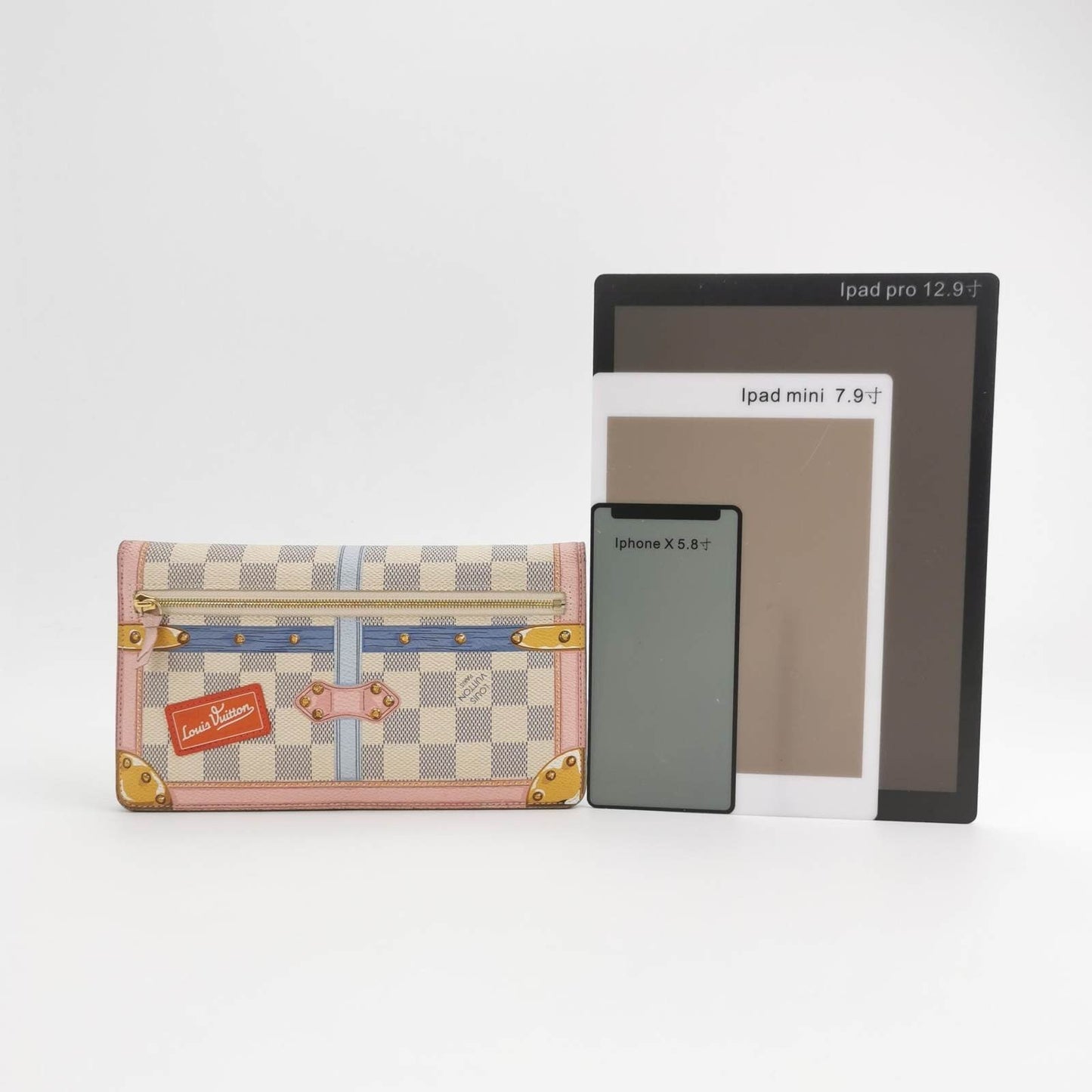 Louis Vuitton Azur Summer Trunks Pochette Weekend Damier White Clutch Bag