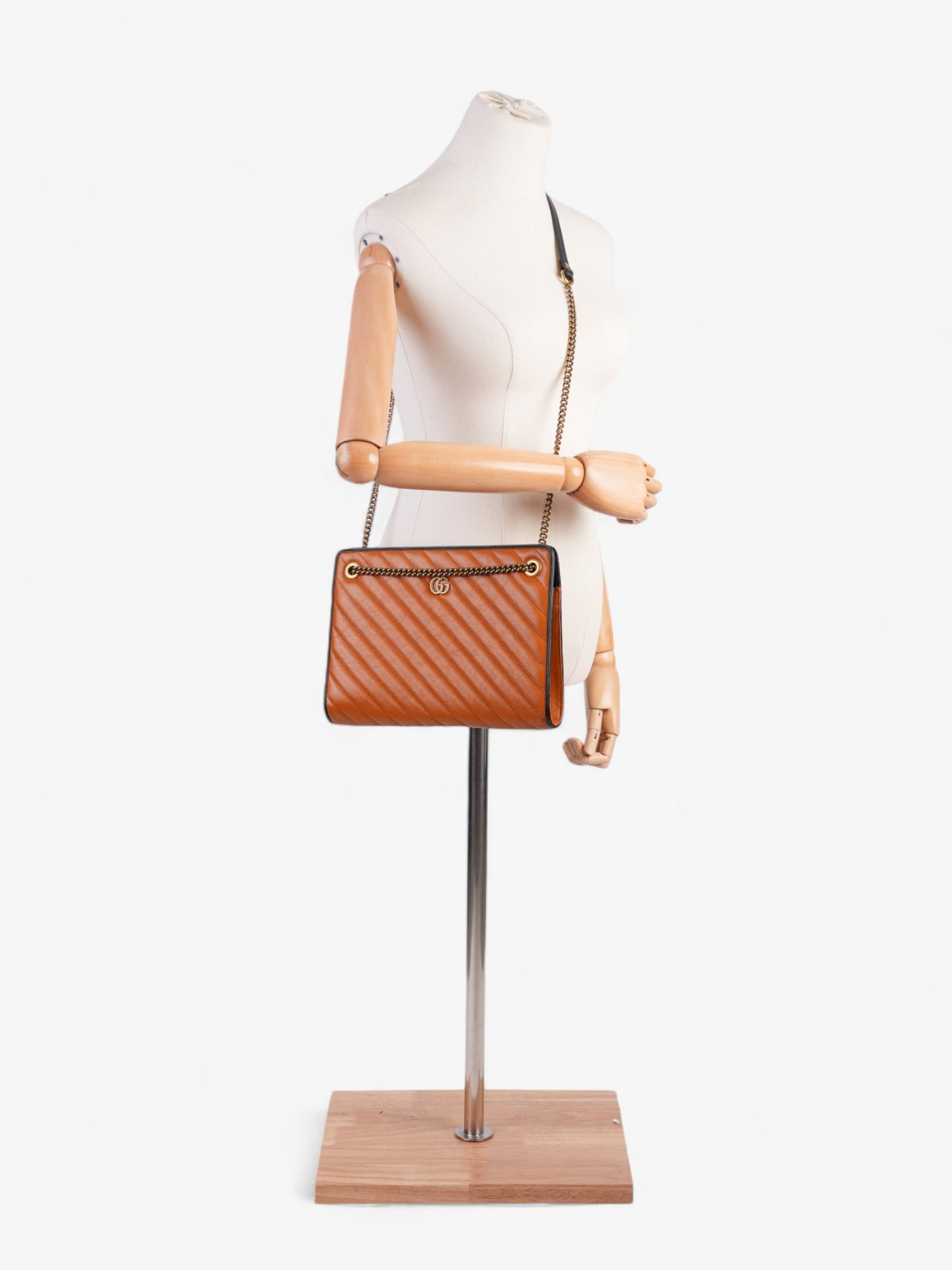 Gucci Marmont Accordion Shoulder Bag Orange Medium Leather Matelasse