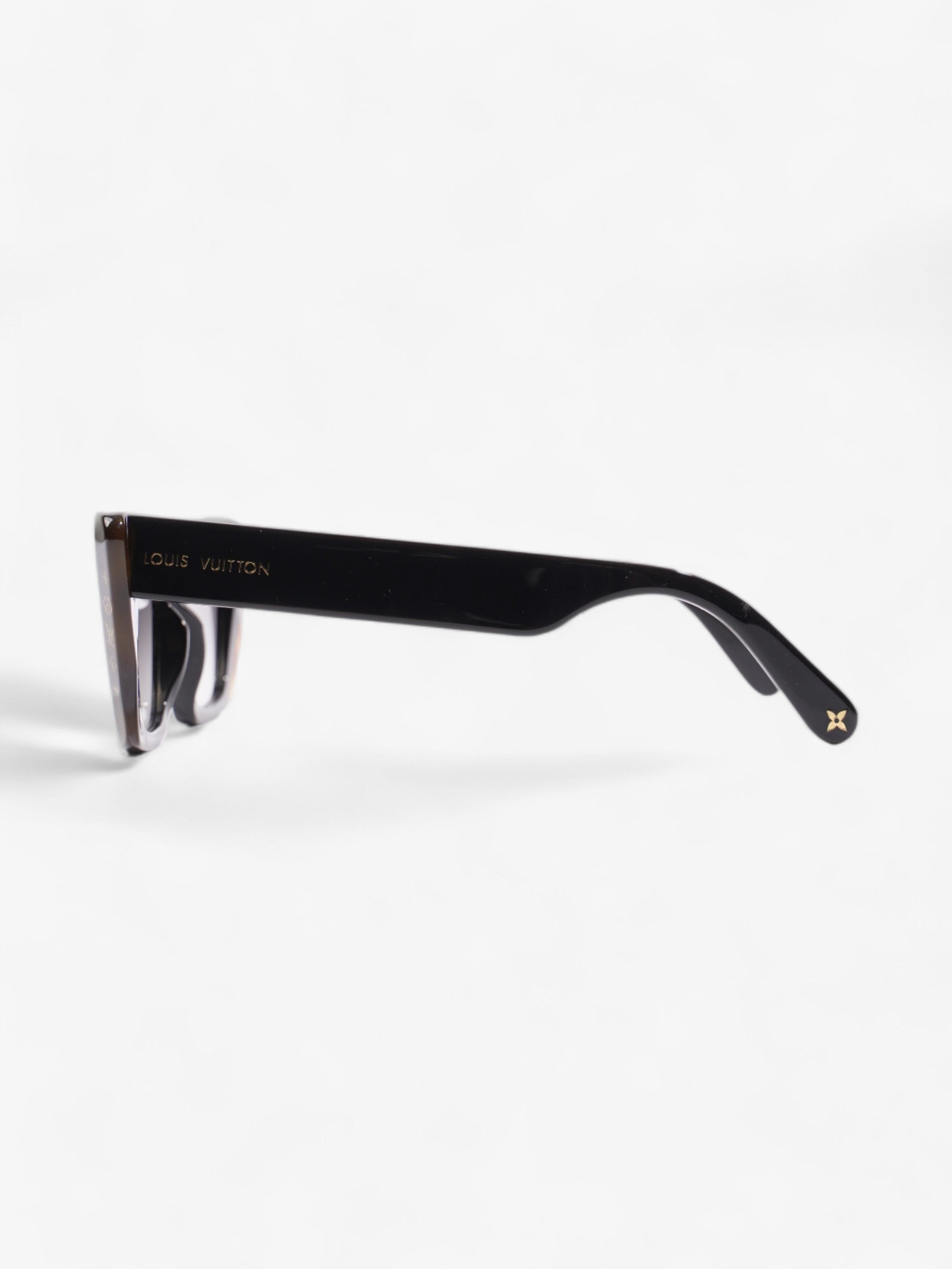 Louis Vuitton Moon Daily Cat-Eye Sunglasses Tortoise Black