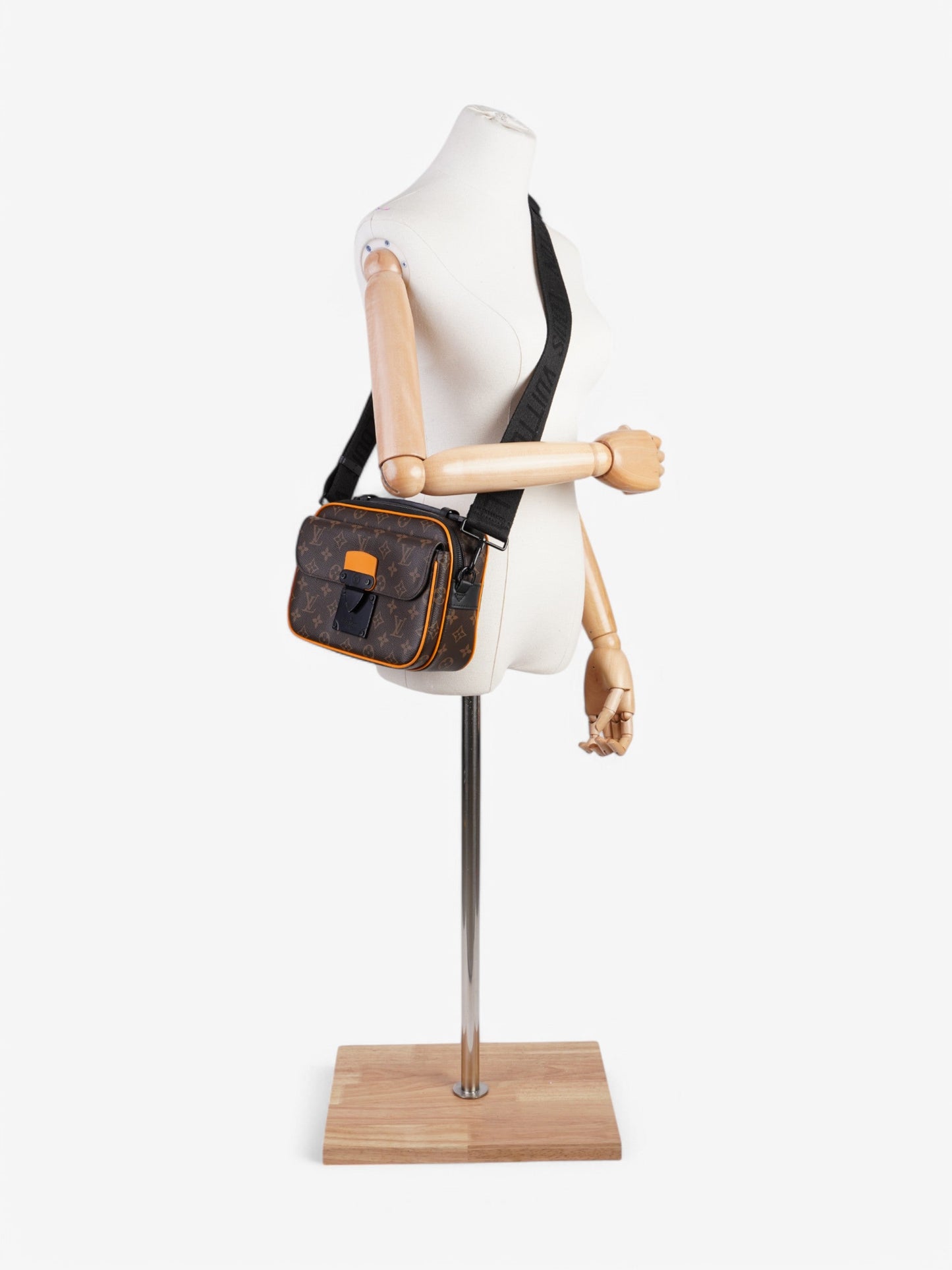 Louis Vuitton S Messenger Coated Monogram Black Orange Lock Canvas Apparel