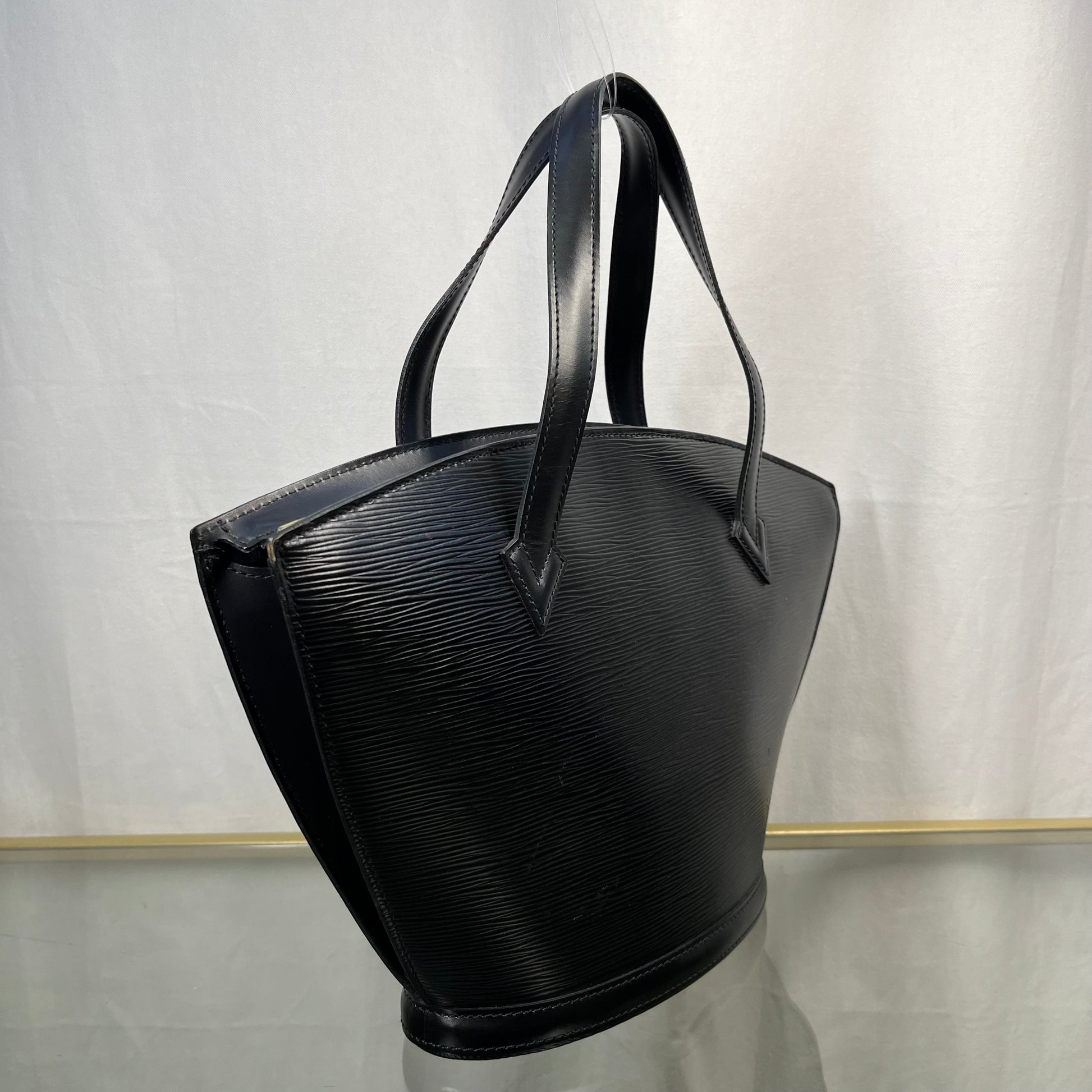 LOUIS VUITTON Saint Jacques PM Epi Black
