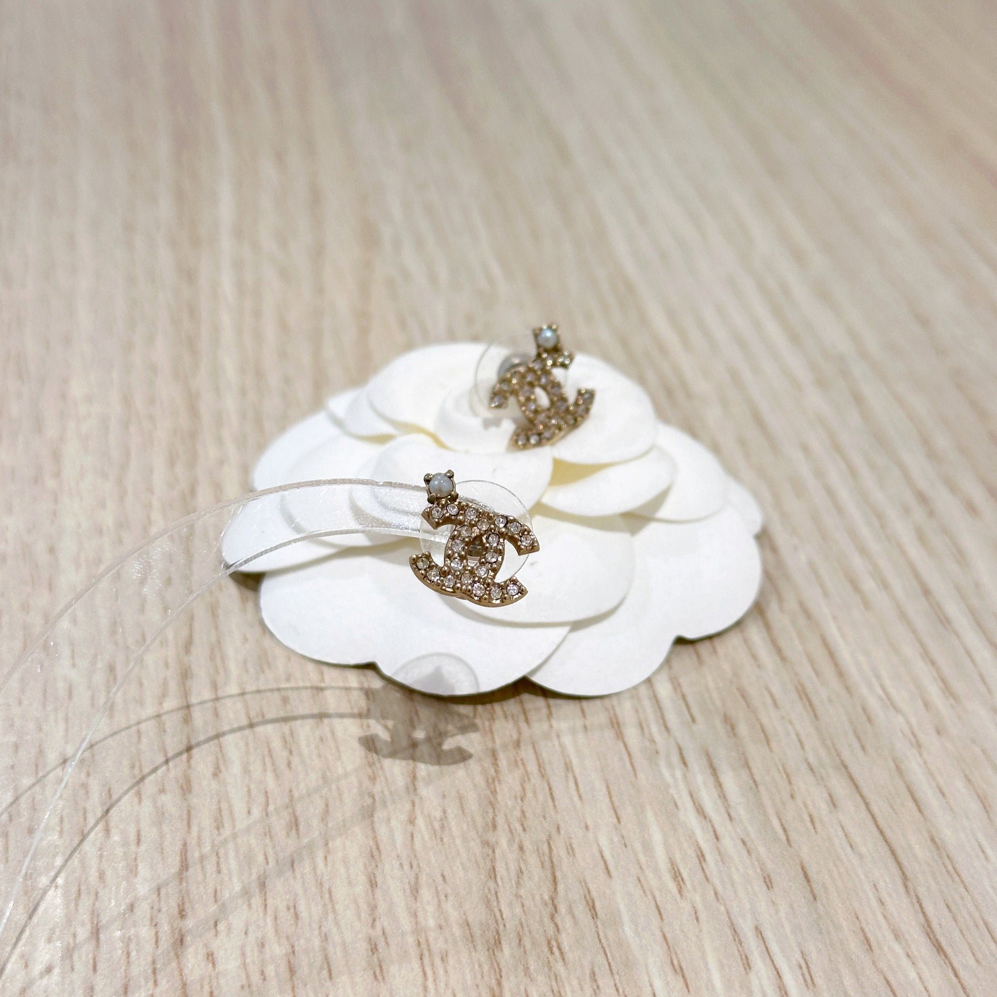 Chanel   earring
