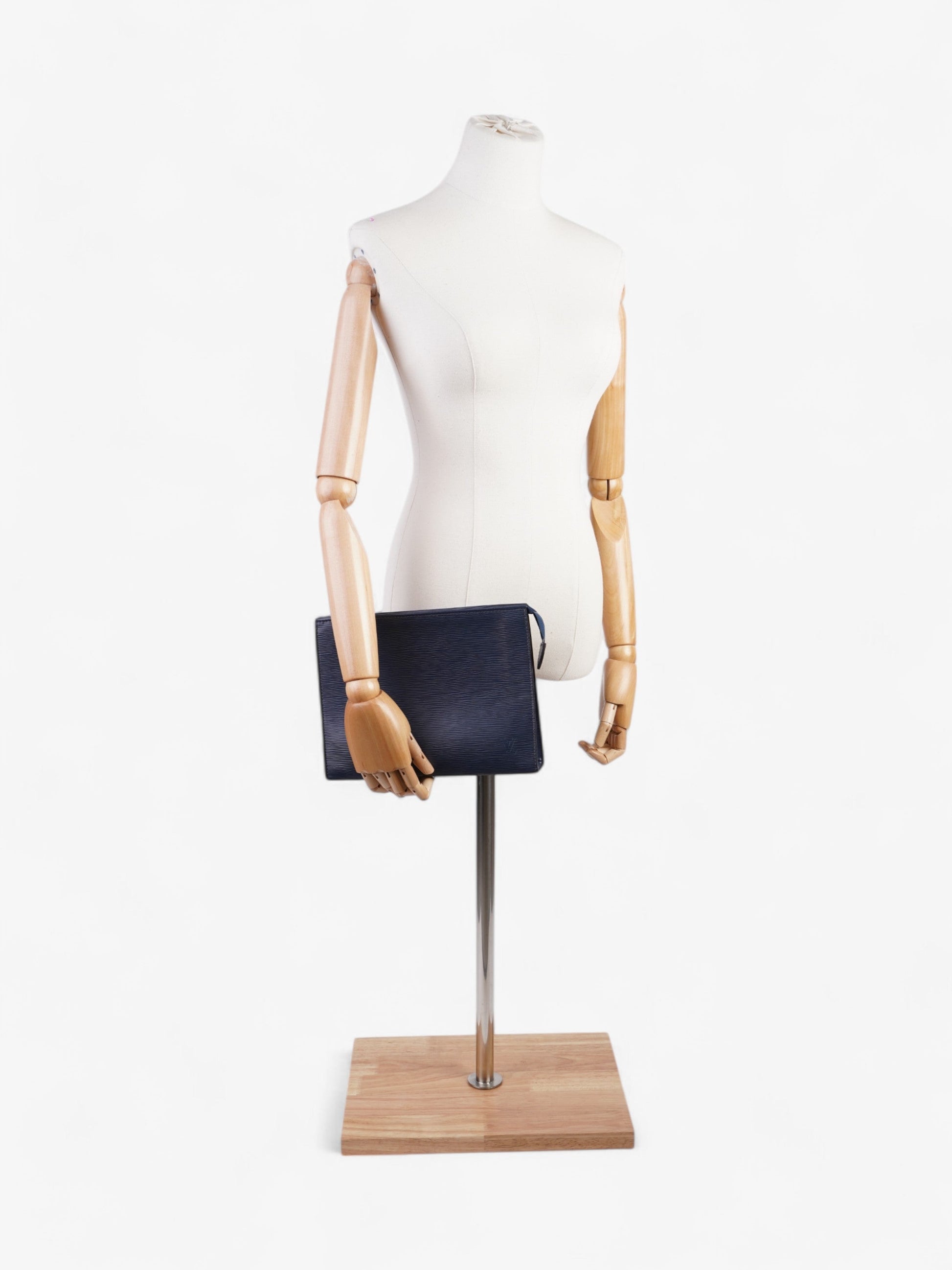 Louis Vuitton Toiletry Navy 26 Blue Leather Epi Handbag