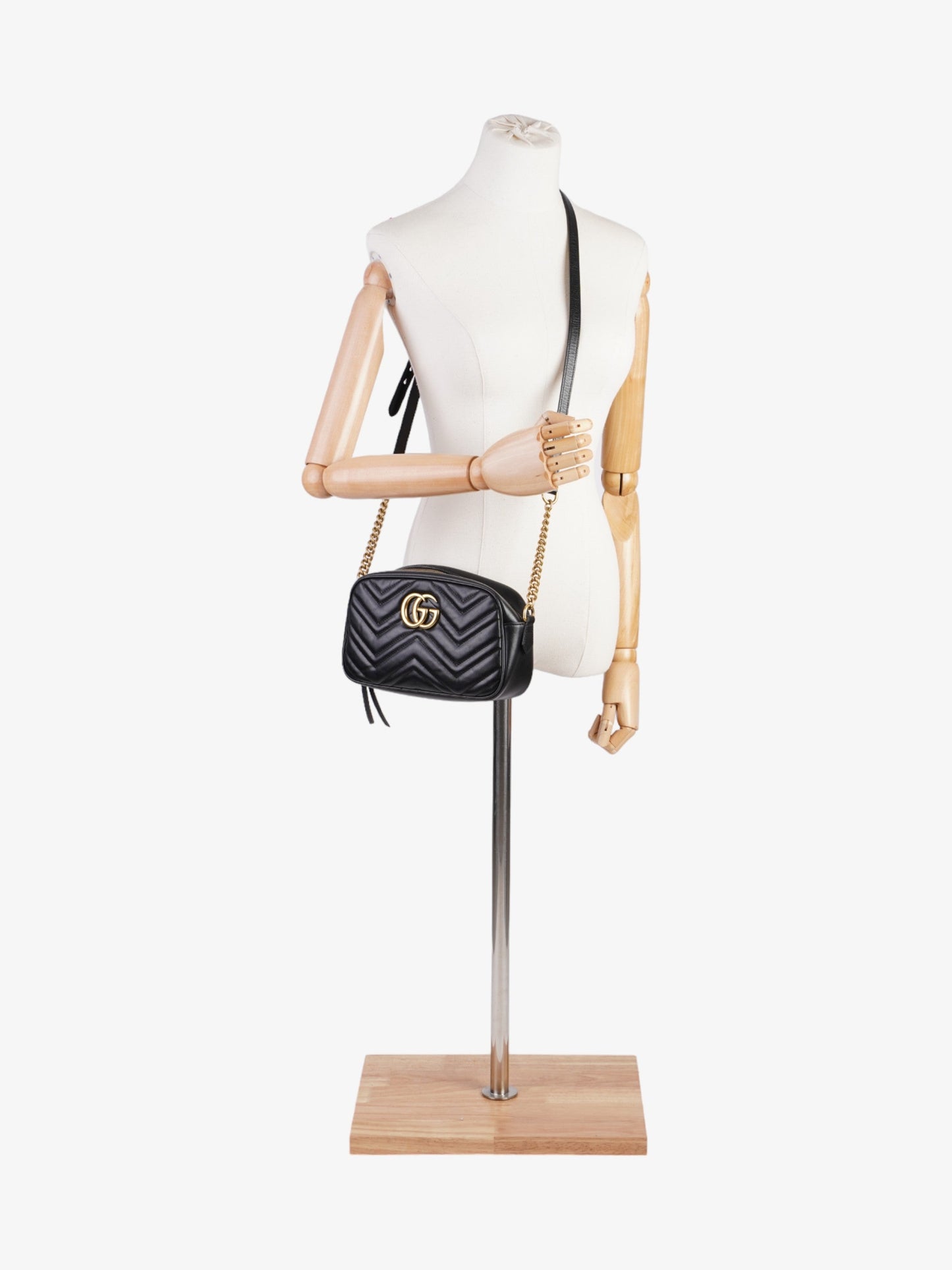 Gucci Marmont Small Crossbody Bag Leather Matelasse Small 2