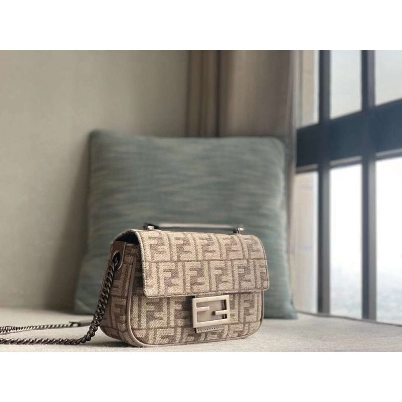Fendi Baguette Hand Bag Shoulder Bag Hand Bag Bgmp1615