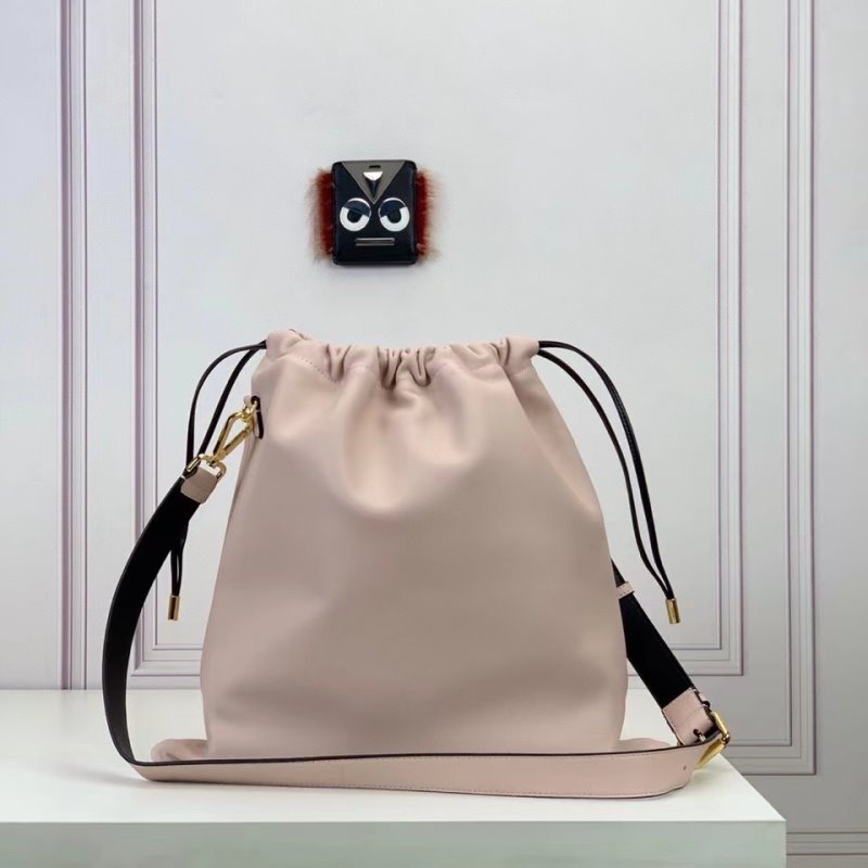 Fendi Fendi Bucket Bag Bfnd10028